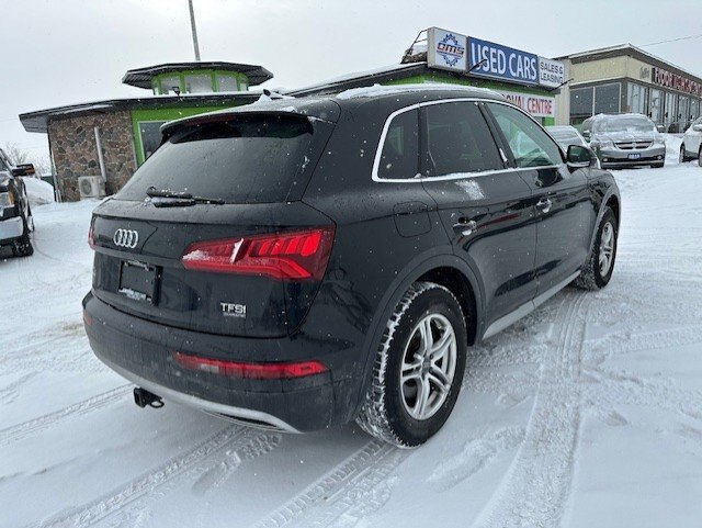 2018 AUDI Q5 PREMIUM / $238.73 BIWEEKLY INCLUDING TAX / CARFAX CLEAN / HEATED STEERING WHEEL