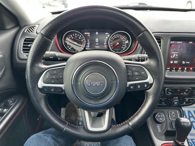 2019 JEEP COMPASS TRAILHAWK / $209.80 BIWEEKLY INCLUDING TAX / BEATS AUDIO / NAVIGATION / HEATED STEERING WHEEL