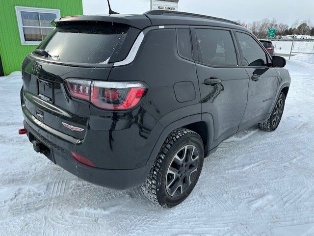 2019 JEEP COMPASS TRAILHAWK / $209.80 BIWEEKLY INCLUDING TAX / BEATS AUDIO / NAVIGATION / HEATED STEERING WHEEL