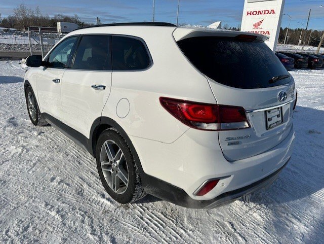 2017 HYUNDAI SANTA FE XL LIMITED / 226.83 BIWEEKLY INCLUDING TAX / 7 PASSENGER / PANORAMIC SUNROOF / CARFAX CLEAN