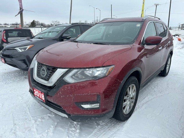 2018 NISSAN ROGUE SV AWD / $200.16 BIWEEKLY INCLUDING TAX / PANORAMIC SUNROOF / NAVIGATION