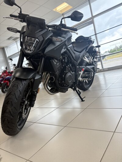 2025 Honda CB500F ABS