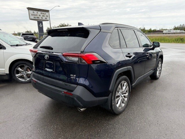 2019 TOYOTA RAV4 XLE AWD / $298.00 BIWEEKLY INCLUDING TAX /SUNROOF / HEATED STEERING WHEEL