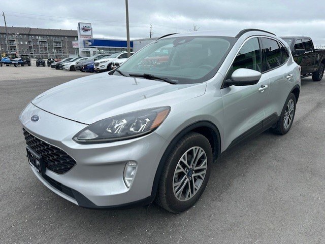 2020 FORD ESCAPE SEL 4WD / $212.74 BIWEEKLY INCLUDING TAX / LEATHER / NAVIGATION