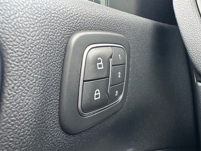 2020 FORD ESCAPE SEL 4WD / $212.74 BIWEEKLY INCLUDING TAX / LEATHER / NAVIGATION