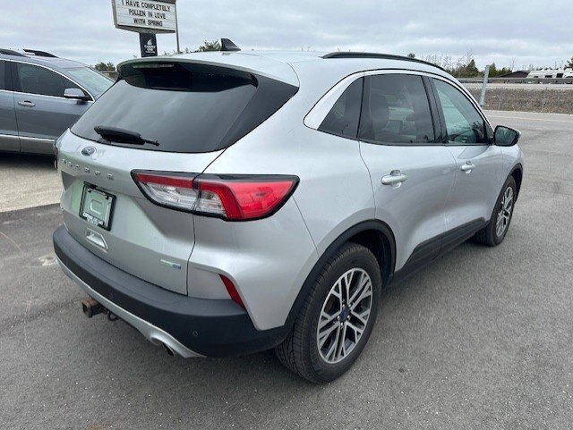 2020 FORD ESCAPE SEL 4WD / $212.74 BIWEEKLY INCLUDING TAX / LEATHER / NAVIGATION