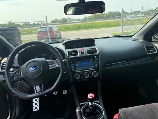 2020 SUBARU WRX STI LIMITED / $311.33 BIWEEKLY INCLUDING TAX / 6 SPEED MANUAL / SUNROOF / HEATED FRONT SEATS