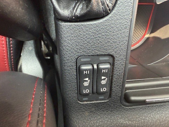 2020 SUBARU WRX STI LIMITED / $311.33 BIWEEKLY INCLUDING TAX / 6 SPEED MANUAL / SUNROOF / HEATED FRONT SEATS