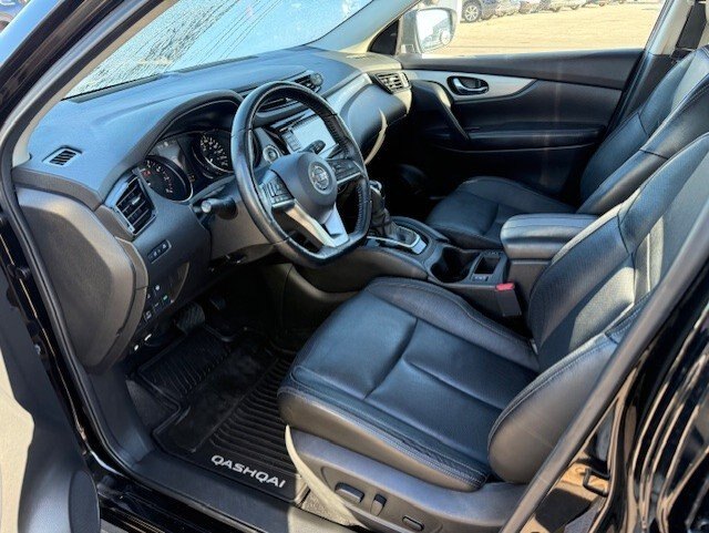 2020 NISSAN QASHQAI SL AWD / $201.38 BIWEEKLY INCLUDING TAX / SUNROOF / HEATED STEERING WHEEL / REMOTE START