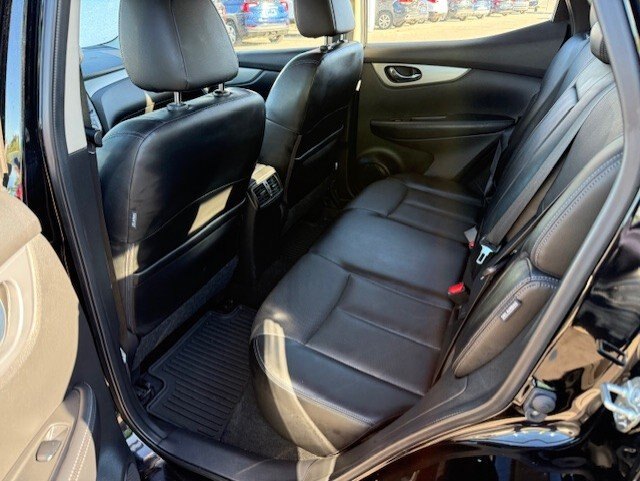 2020 NISSAN QASHQAI SL AWD / $201.38 BIWEEKLY INCLUDING TAX / SUNROOF / HEATED STEERING WHEEL / REMOTE START