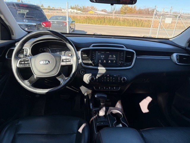 2019 KIA SORENTO EX 7 PASSENGER AWD / $224.73 BIWEEKLY INCLUDING TAX / HEATED STEERING WHEEL / APPLE CARPLAY