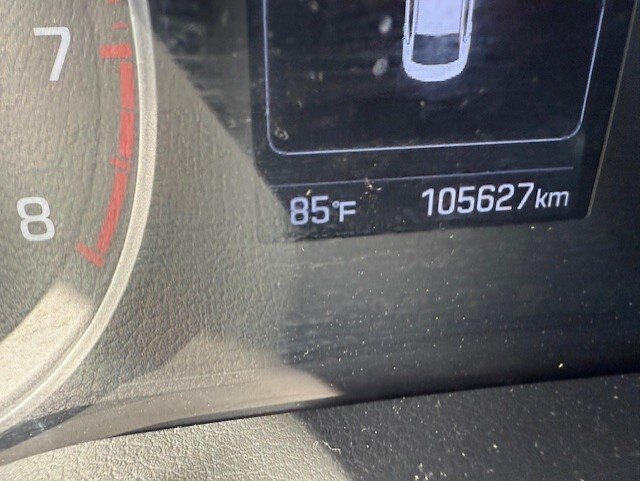 2018 HYUNDAI ELANTRA GL / $146.60 BIWEEKLY INCLUDING TAX / BLIND SPOT MONITORING / HEATED STEERING WHEEL