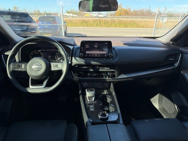 2023 NISSAN ROGUE SV MIDNIGHT EDITION / $264.21 BIWEEKLY INCLUDING TAX / LEATHER INTERIOR, ADAPTIVE CRUISE, REMOTE START