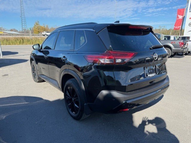 2023 NISSAN ROGUE SV MIDNIGHT EDITION / $264.21 BIWEEKLY INCLUDING TAX / LEATHER INTERIOR, ADAPTIVE CRUISE, REMOTE START