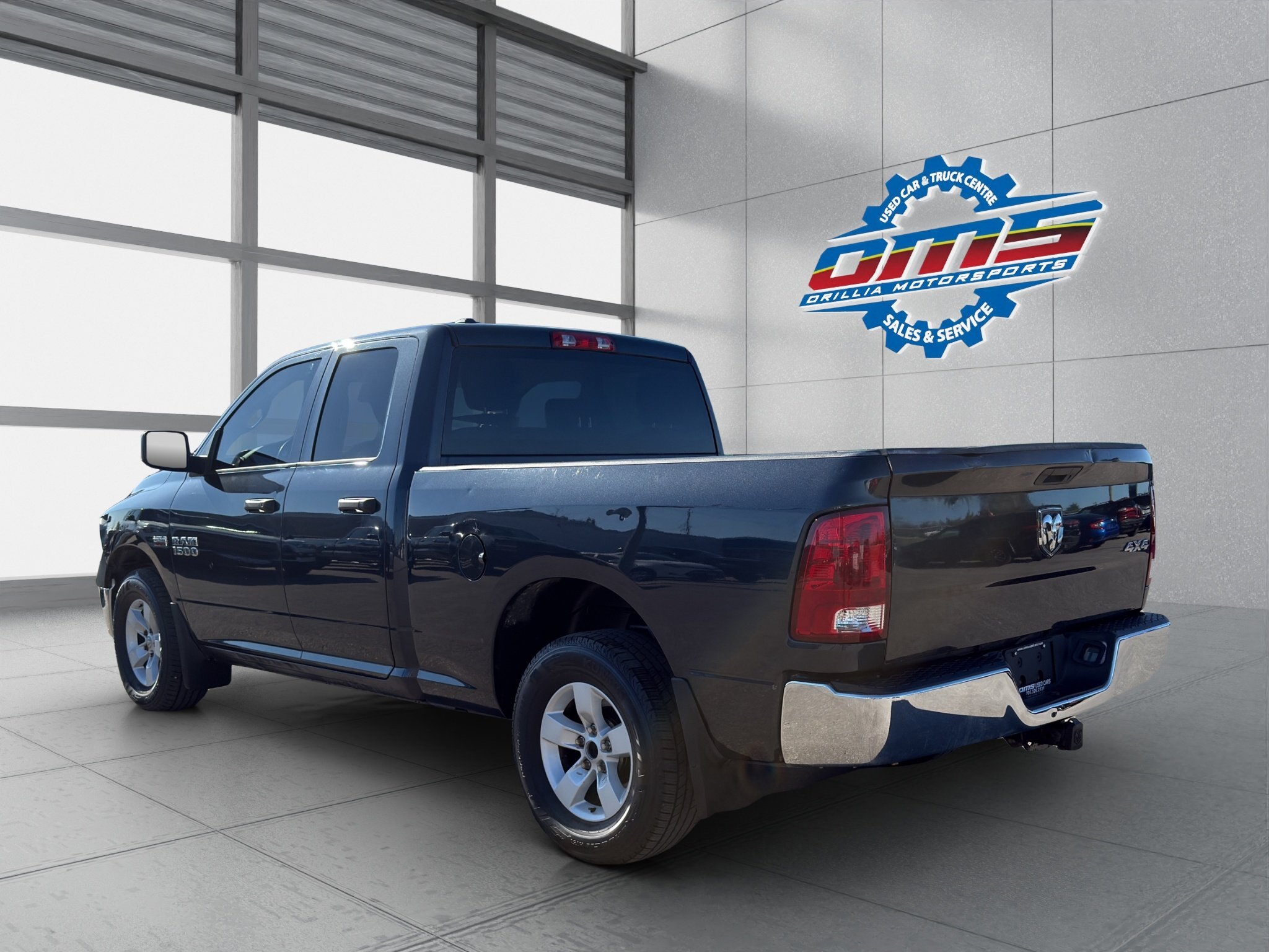 2018 RAM 1500 SXT QUAD CAB / $238.69 BIWEEKLY INCLUDING TAX / 6 PASSENGER / TRAILER BRAKE CONTROL