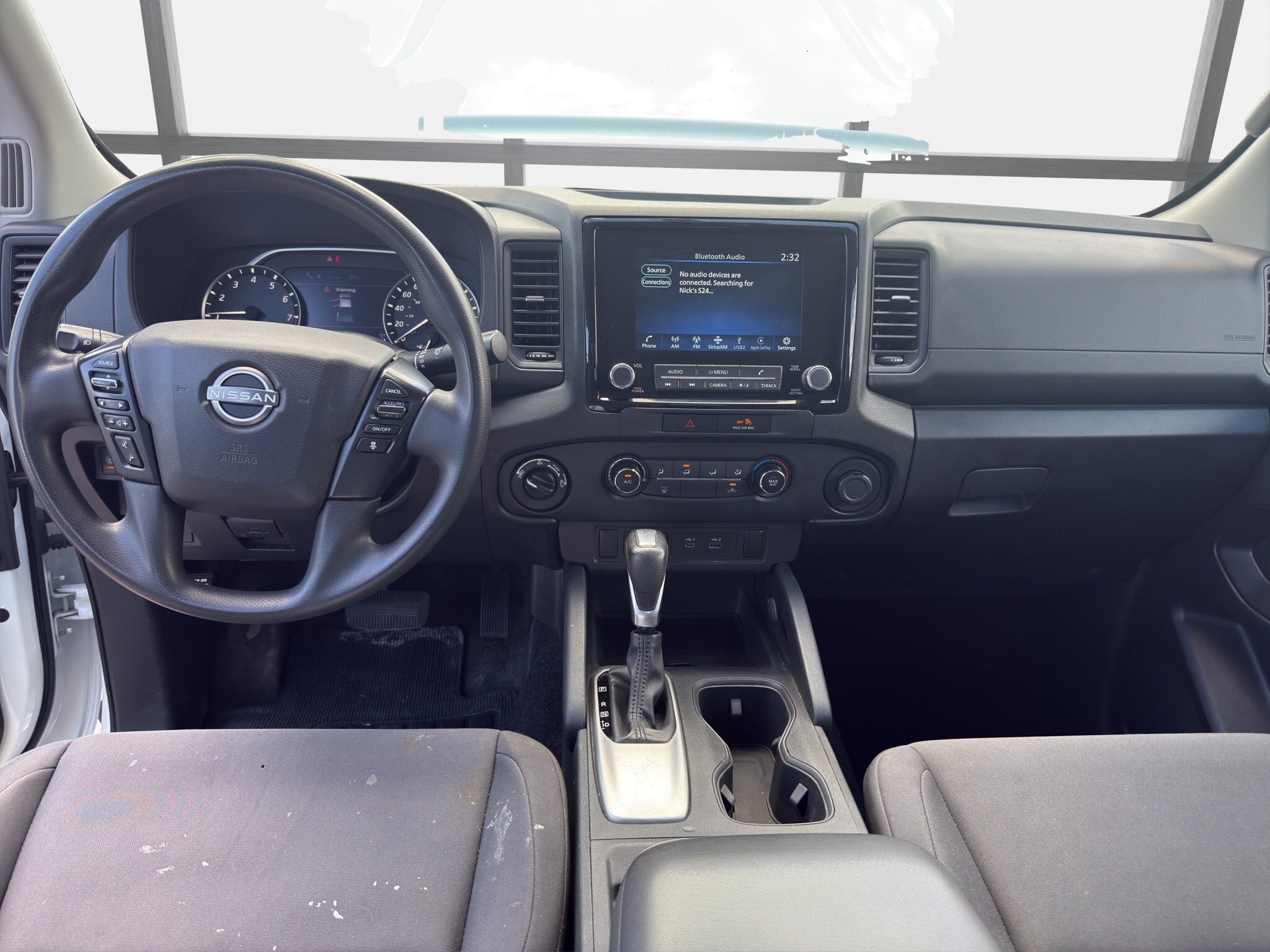 2022 NISSAN FRONTIER SV KING CAB / $290.84 BIWEEKLY INCLUDING TAX / BLIND SPOT MONITORING / REAR PARKING SENSORS