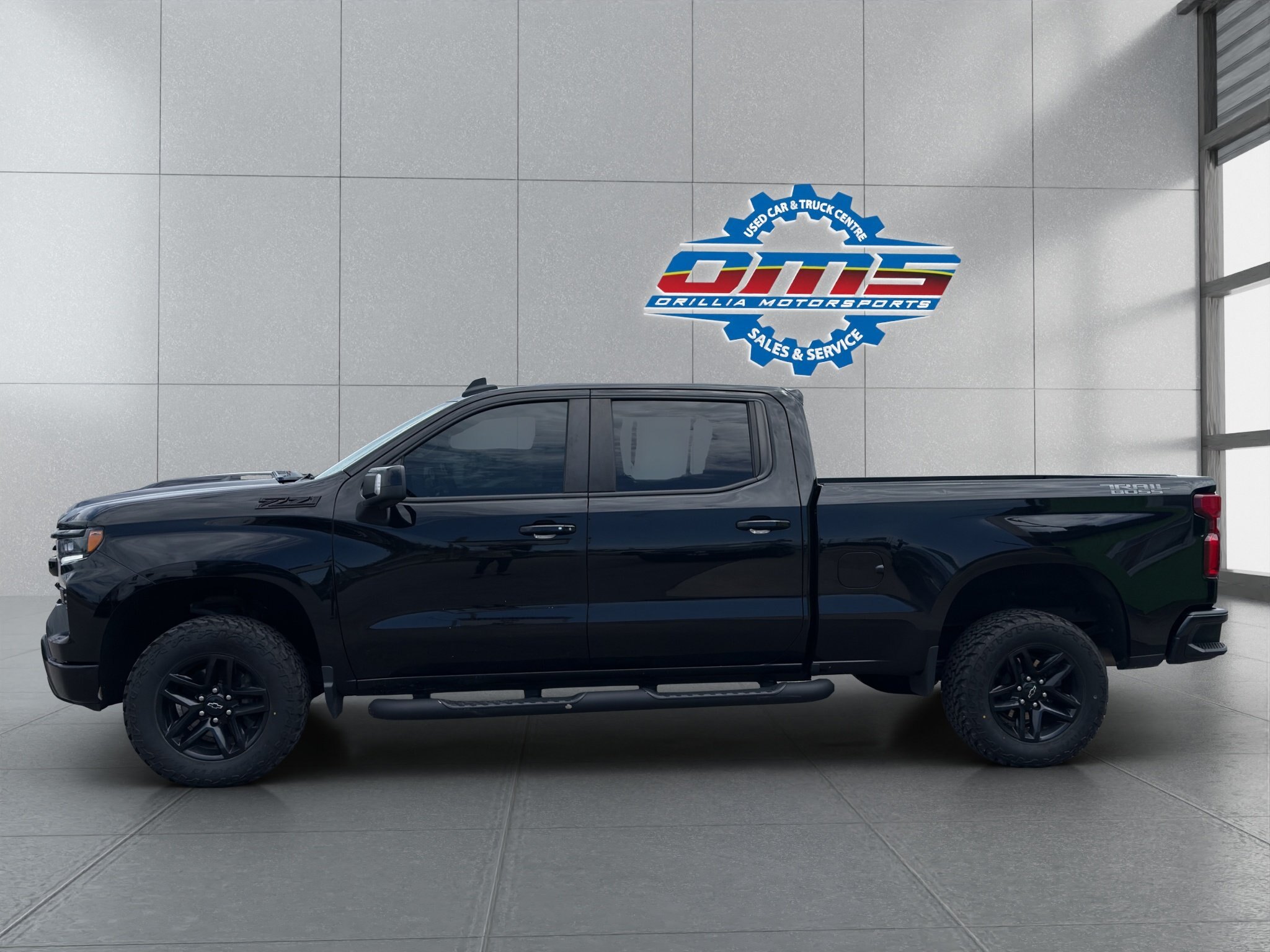 2022 CHEVROLET SILVERADO 1500 TRAIL BOSS / $360.37 BIWEEKLY INCLUDING TAX / 6.2L V8 / REMOTE START / LEATHER INTERIOR