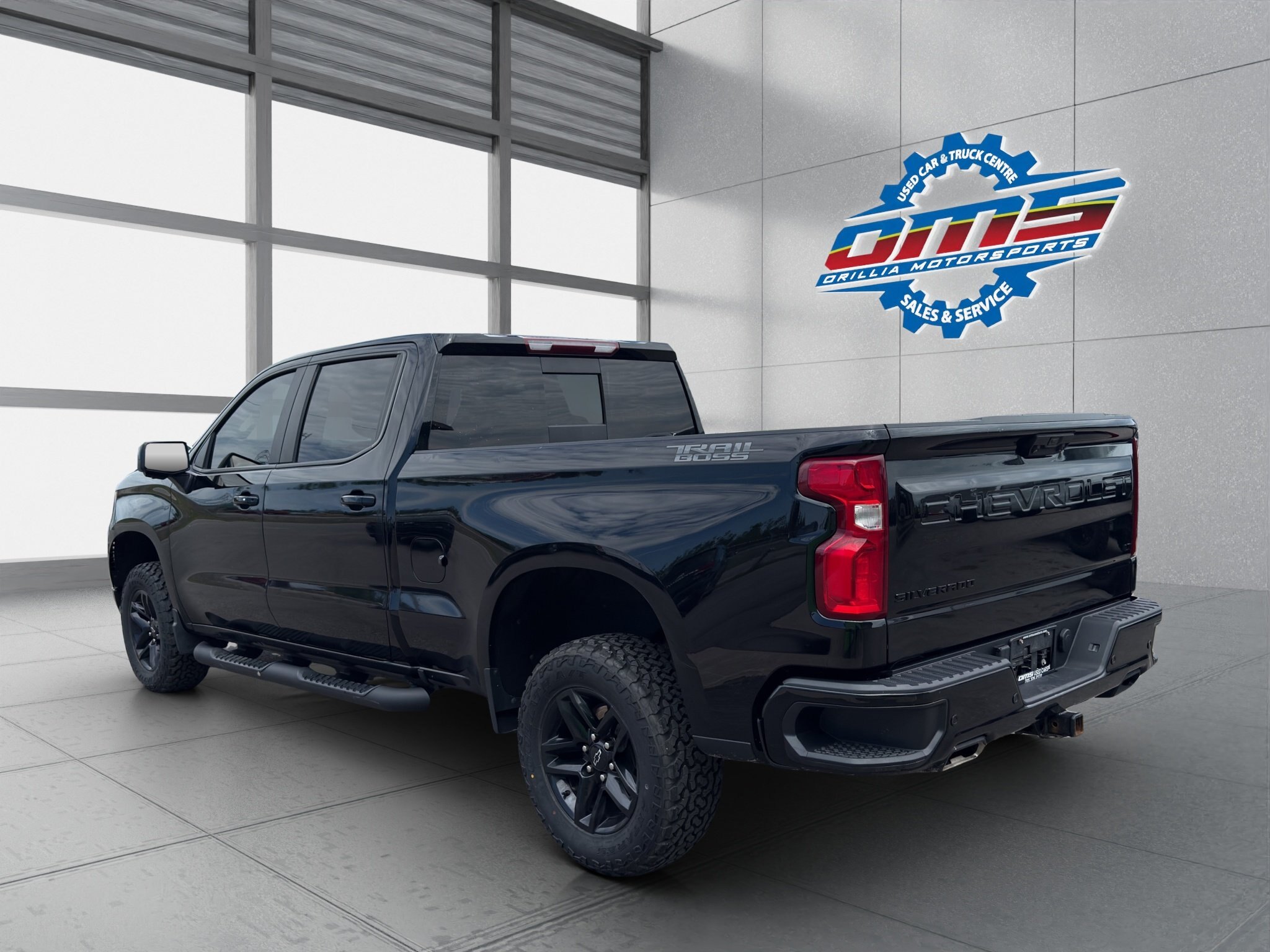 2022 CHEVROLET SILVERADO 1500 TRAIL BOSS / $360.37 BIWEEKLY INCLUDING TAX / 6.2L V8 / REMOTE START / LEATHER INTERIOR