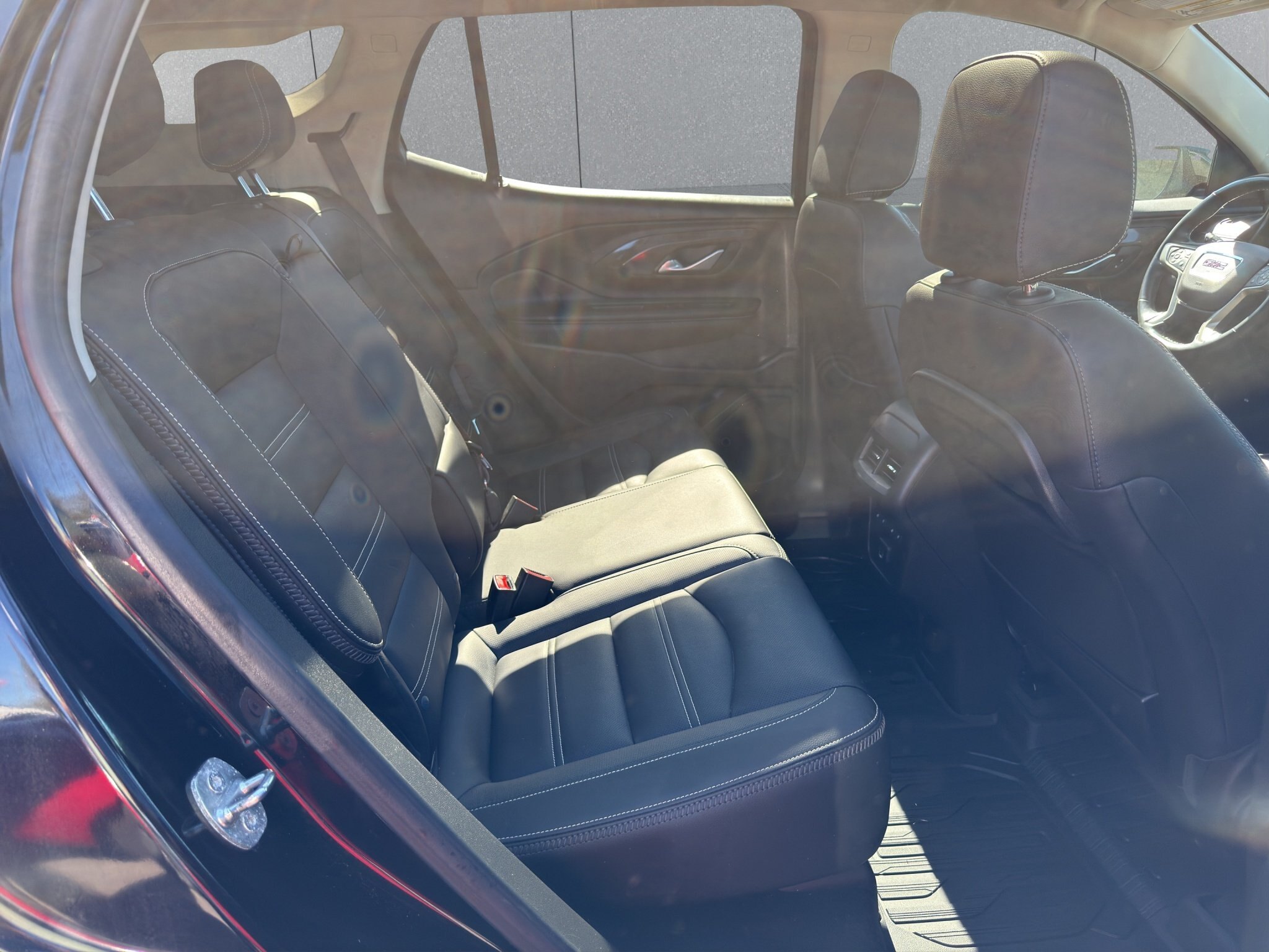 2023 GMC TERRAIN DENALI / $252.25 BIWEEL INCLUDING TAX / PANORAMIC SUNROOF / REMOTE START / VENTILATED FRONT SEATS