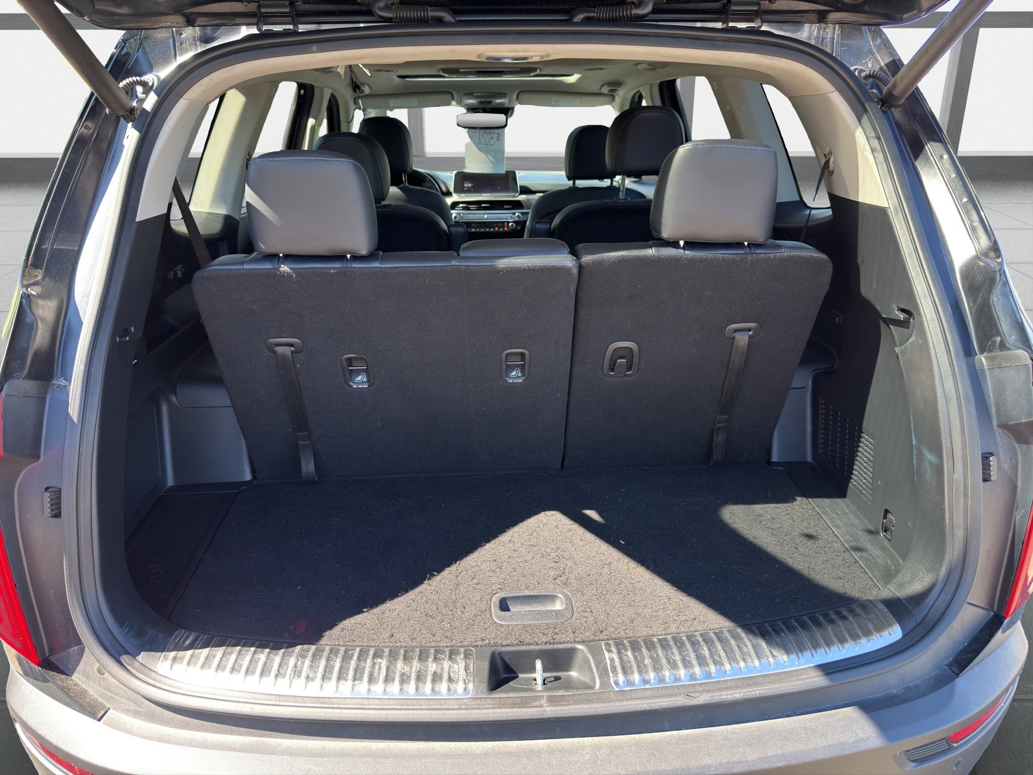 2021 KIA TELLURIDE SX / $321.80 BIWEEKLY INCLUDING TAX / 2ND ROW CAPTAIN CHAIRS / 7 PASSENGER / HEADS UP DISPLAY