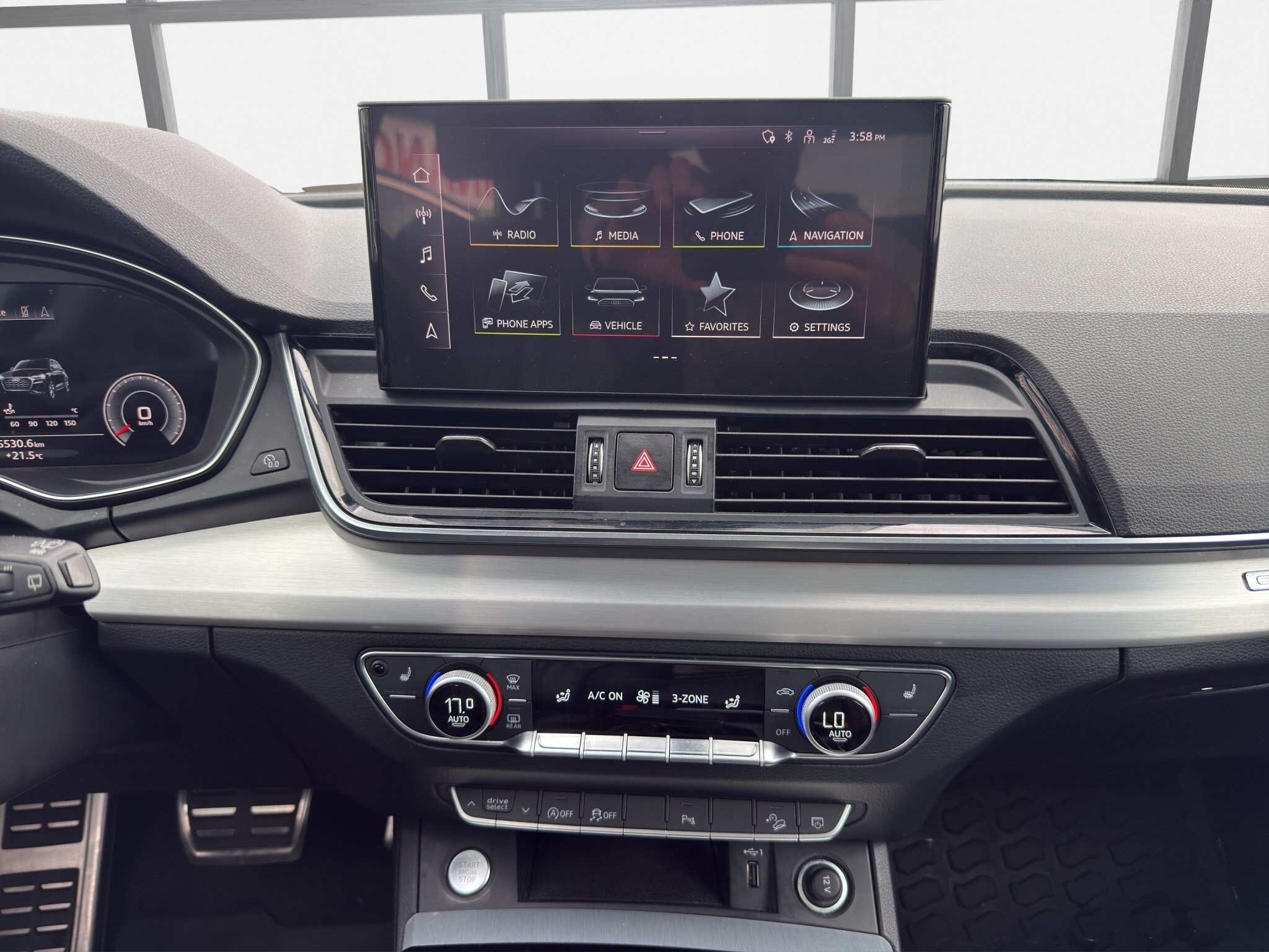 2022 AUDI Q5 PROGRESSIVE S LINE / $280.90 BIWEEKLY INCLUDING TAX / PANORAMIC SUNROOF / HEATED STEERING WHEEL