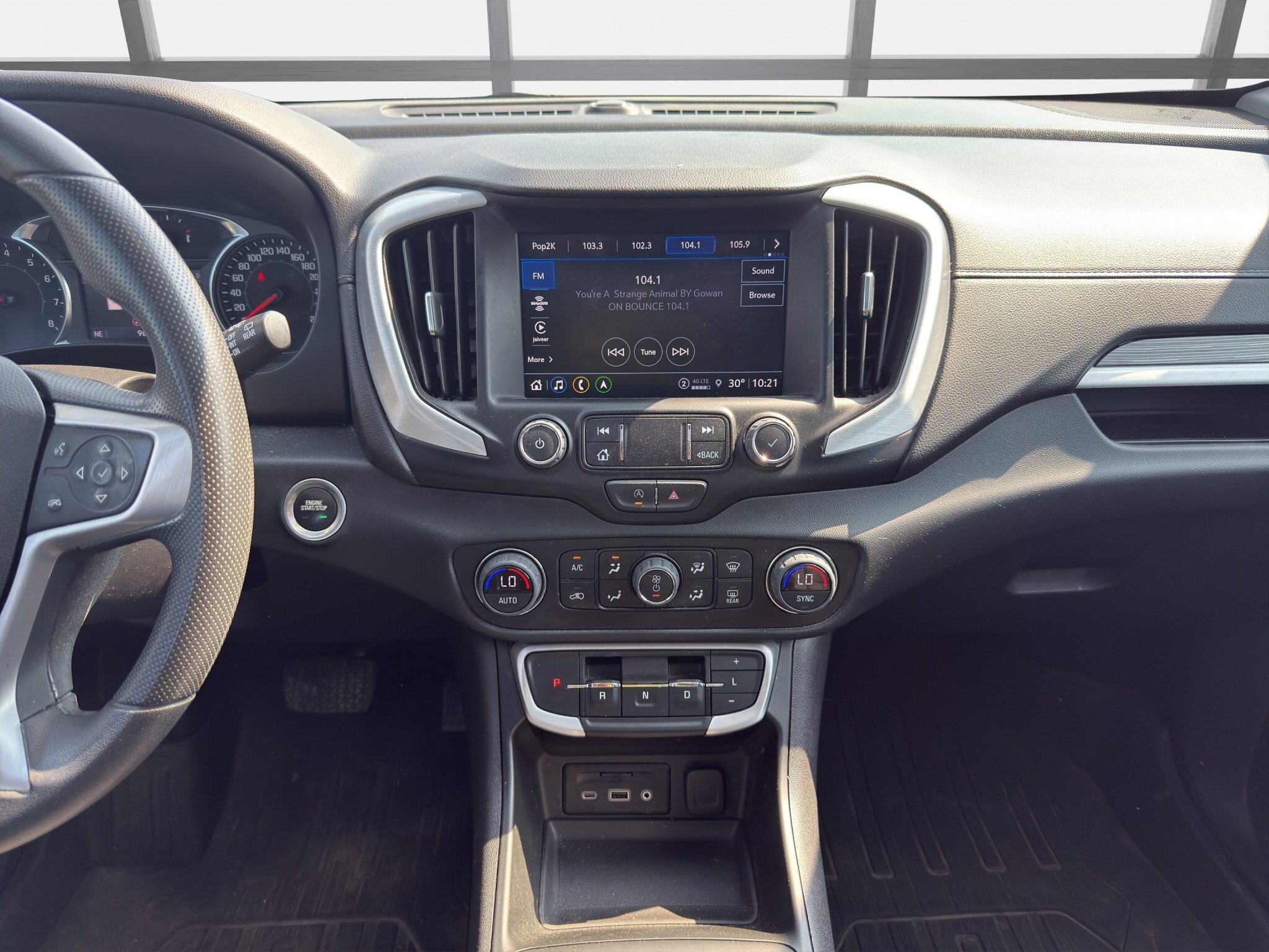 2023 GMC TERRAIN SLE / $224.14 BIWEEKLY INCLUDING TAX / REMOTE START / PANORAMIC SUNROOF / NAVIGATION
