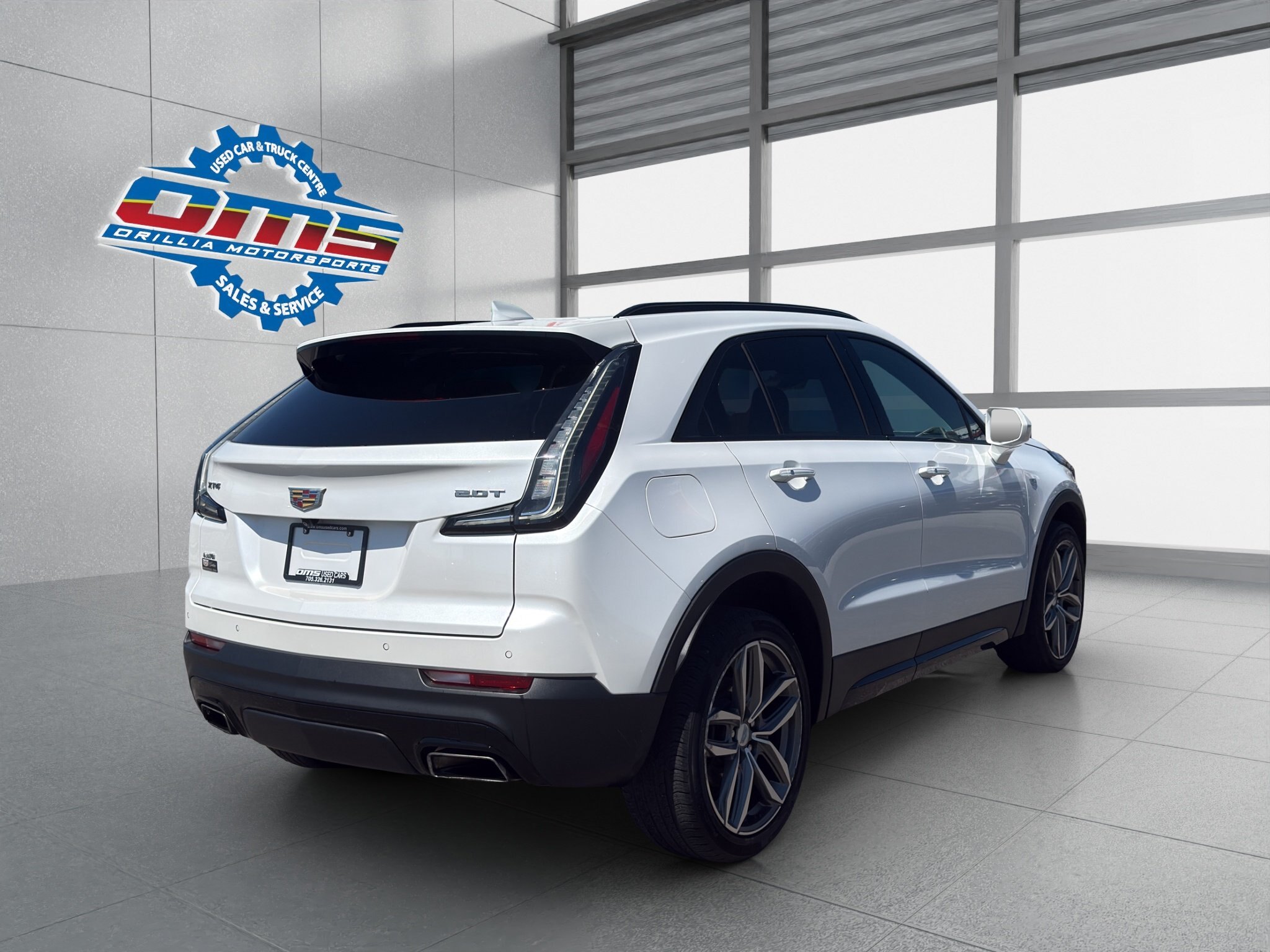 2019 CADILLAC XT4 AWD SPORT / $261.22 BIWEEKLY INCLUDING TAX / PANORAMIC SUNROOF / HEATED FRONT AND REAR SEATS