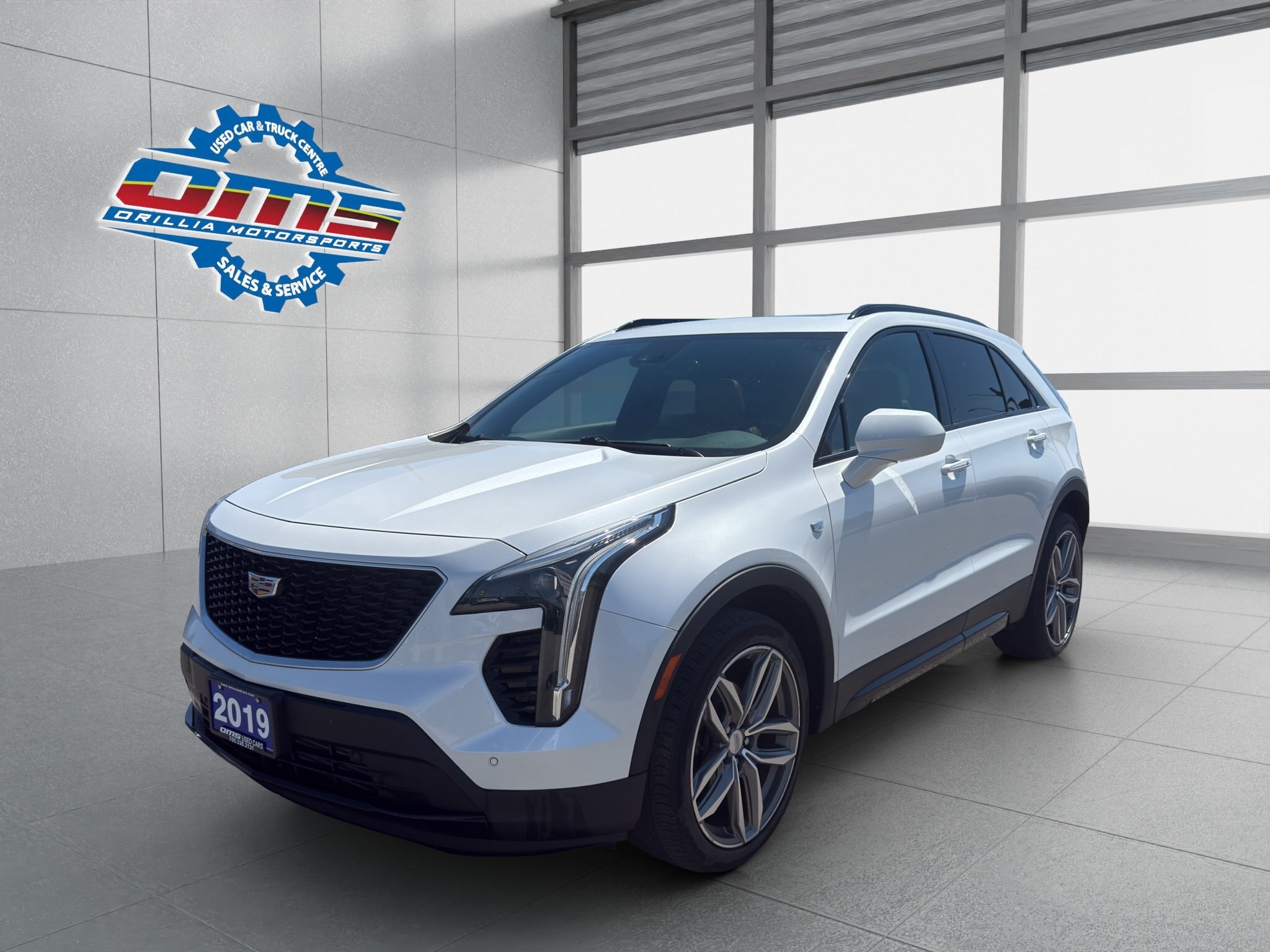 2019 CADILLAC XT4 AWD SPORT / $261.22 BIWEEKLY INCLUDING TAX / PANORAMIC SUNROOF / HEATED FRONT AND REAR SEATS