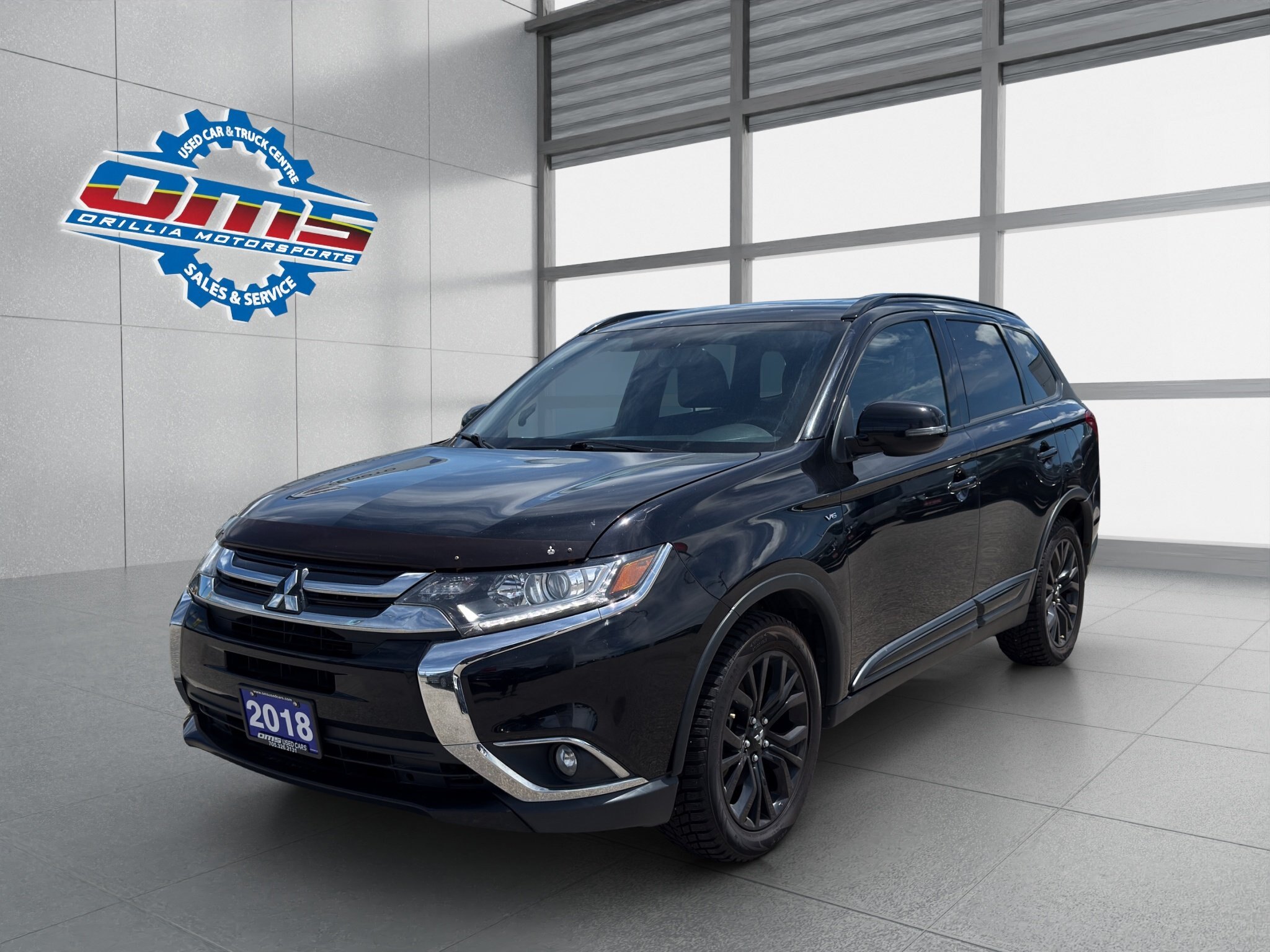 2018 MITSUBISHI OUTLANDER SE ANNIVERSARY EDITION / $274.67 BIWEEKLY INCLUDING TAX / 7 PASSENGER / HEATED STEERING WHEEL