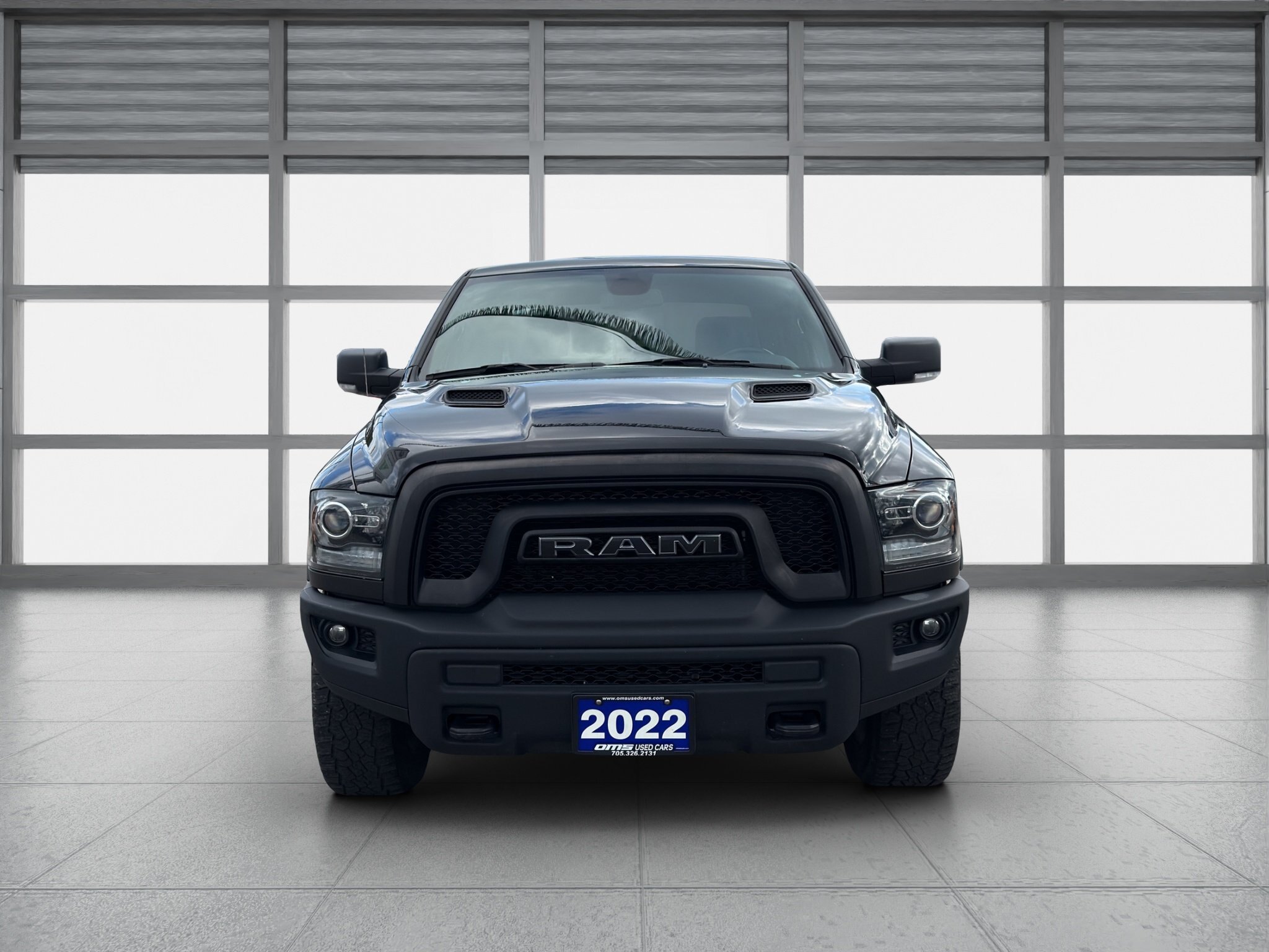 2022 RAM 1500 CLASSIC WARLOCK / $337.65 BIWEEKLY INCLUDING TAX / NAVIGATION / REMOTE START / HEATED STEERING WHEEL