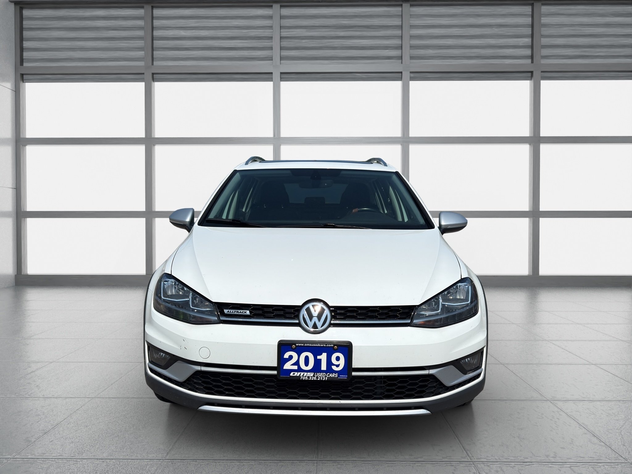 2019 VOLKSWAGEN GOLF ALLTRACK HIGHLINE 4MOTION DSG / $270.33 BIWEEKLY INCLUDING TAX / PANORAMIC SUNROOF / LEATHER INTERIOR