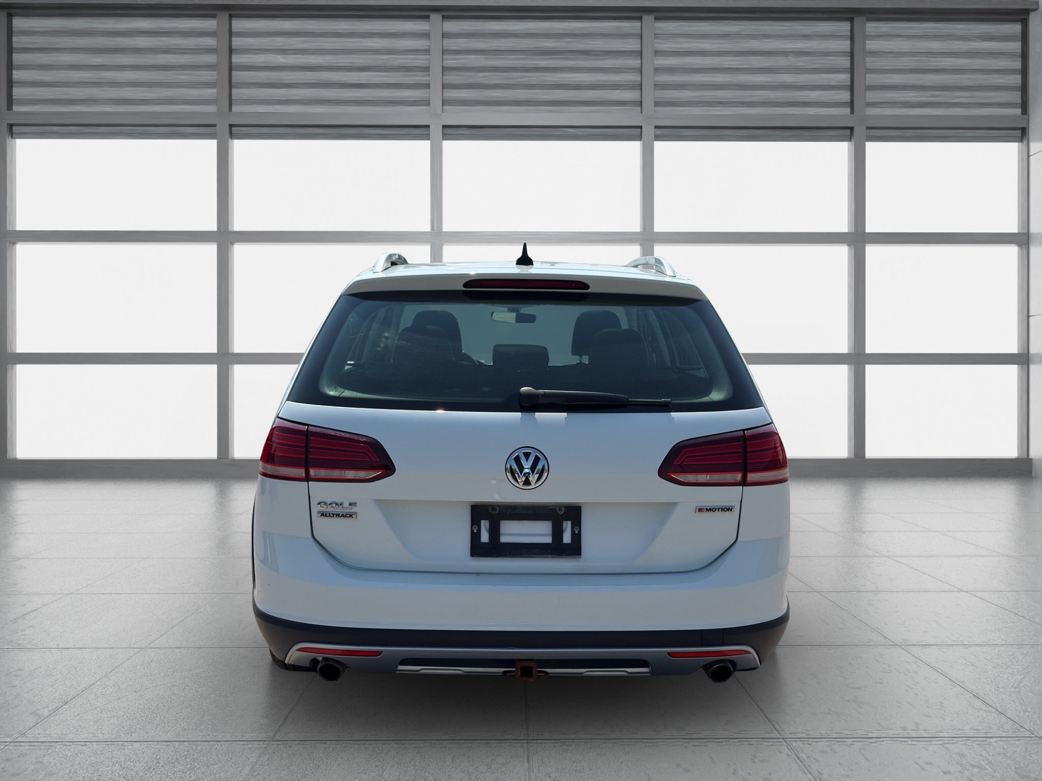 2019 VOLKSWAGEN GOLF ALLTRACK HIGHLINE 4MOTION DSG / $270.33 BIWEEKLY INCLUDING TAX / PANORAMIC SUNROOF / LEATHER INTERIOR