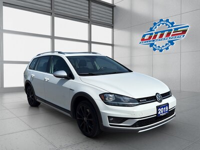 2019 VOLKSWAGEN GOLF ALLTRACK HIGHLINE 4MOTION DSG / $270.33 BIWEEKLY INCLUDING TAX / PANORAMIC SUNROOF / LEATHER INTERIOR