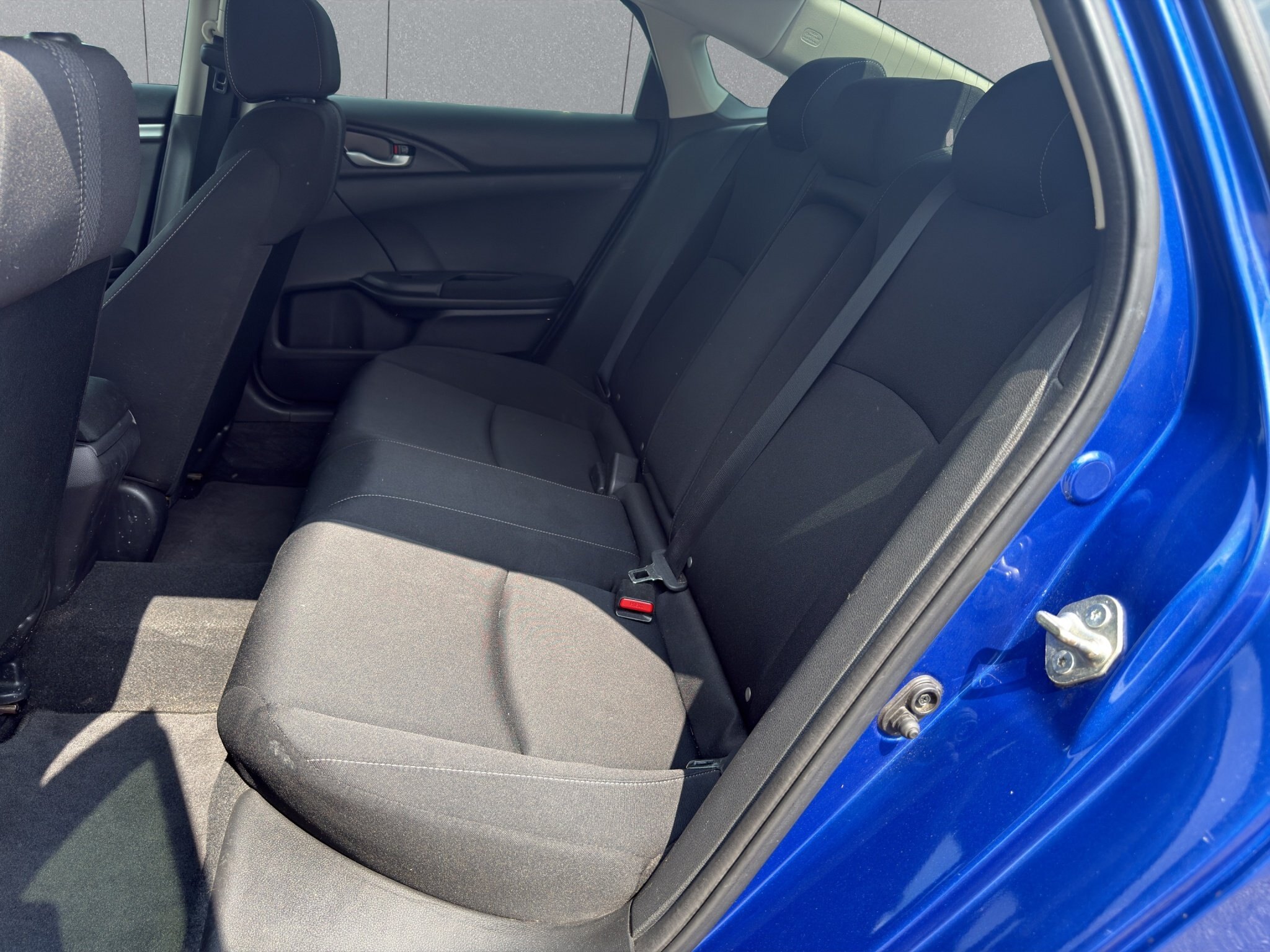 2019 HONDA CIVIC SEDAN LX / $217.59 BIWEEKLY INCLUDING TAX / HEATED FRONT SEATS / APPLE CARPLAY