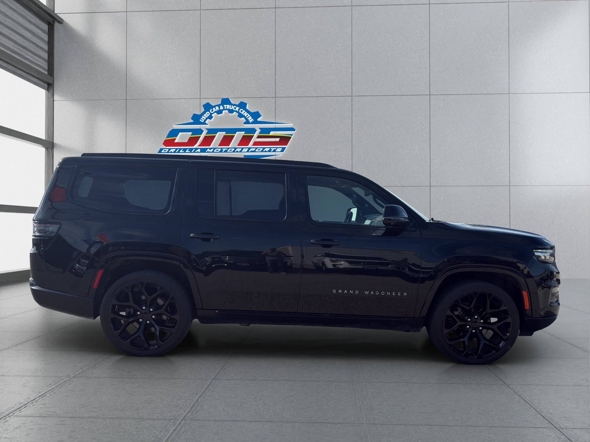 2022 JEEP GRAND WAGONEER SERIES 1 / $383.62 BIWEEKLY INCLUDING TAX / MASSAGING FRONT SEATS / WIRELESS CHARGING
