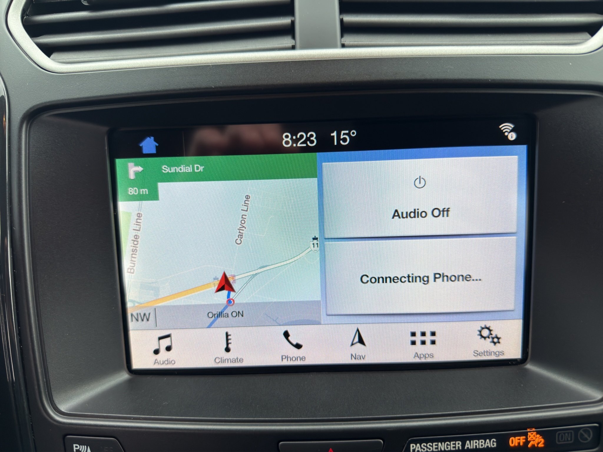 2019 FORD EXPLORER XLT / $259.84 BIWEEKLY INCLUDING TAX / 6 PASSENGER / NAVIGATION / REMOTE START