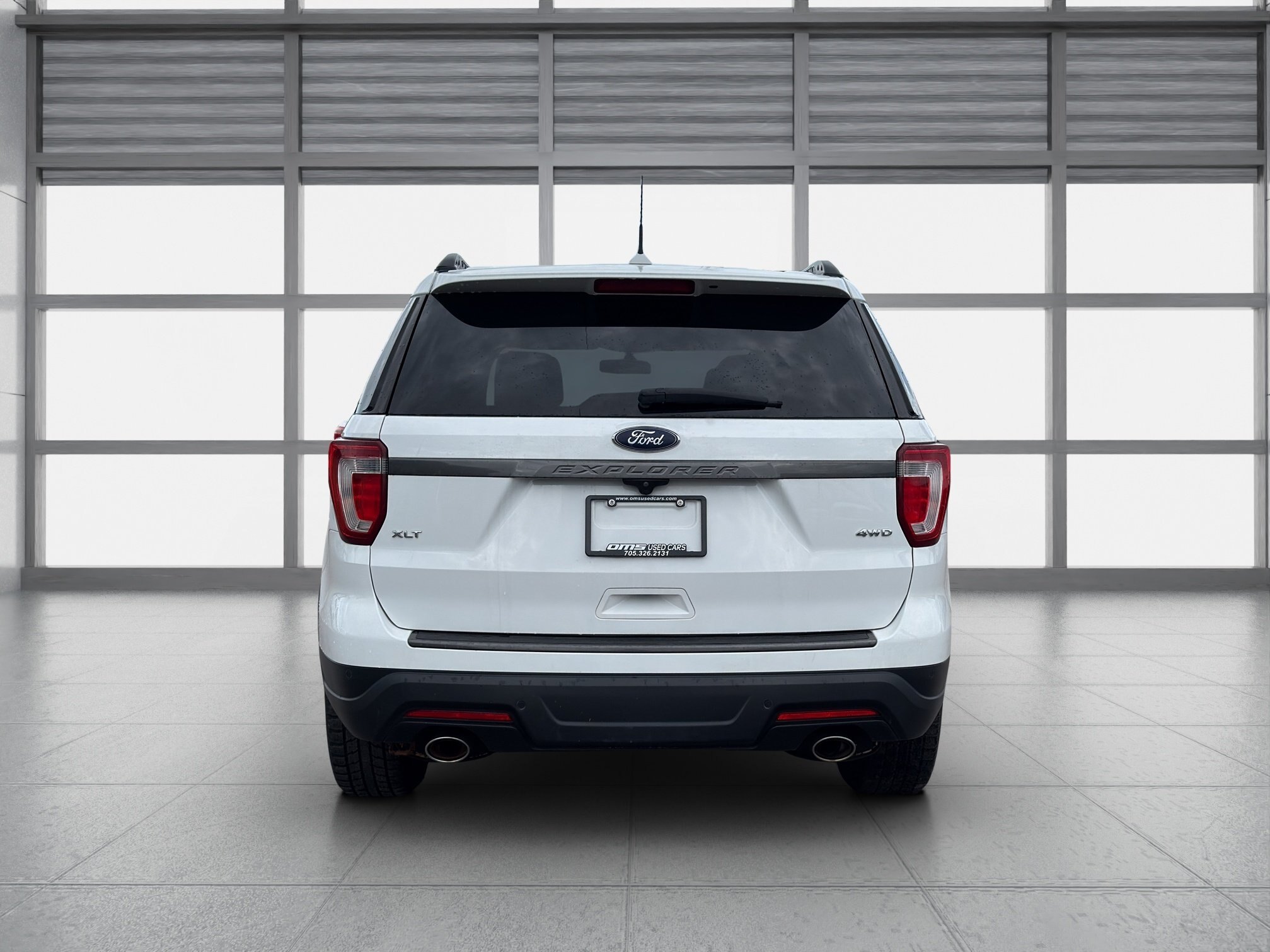 2019 FORD EXPLORER XLT / $259.84 BIWEEKLY INCLUDING TAX / 6 PASSENGER / NAVIGATION / REMOTE START