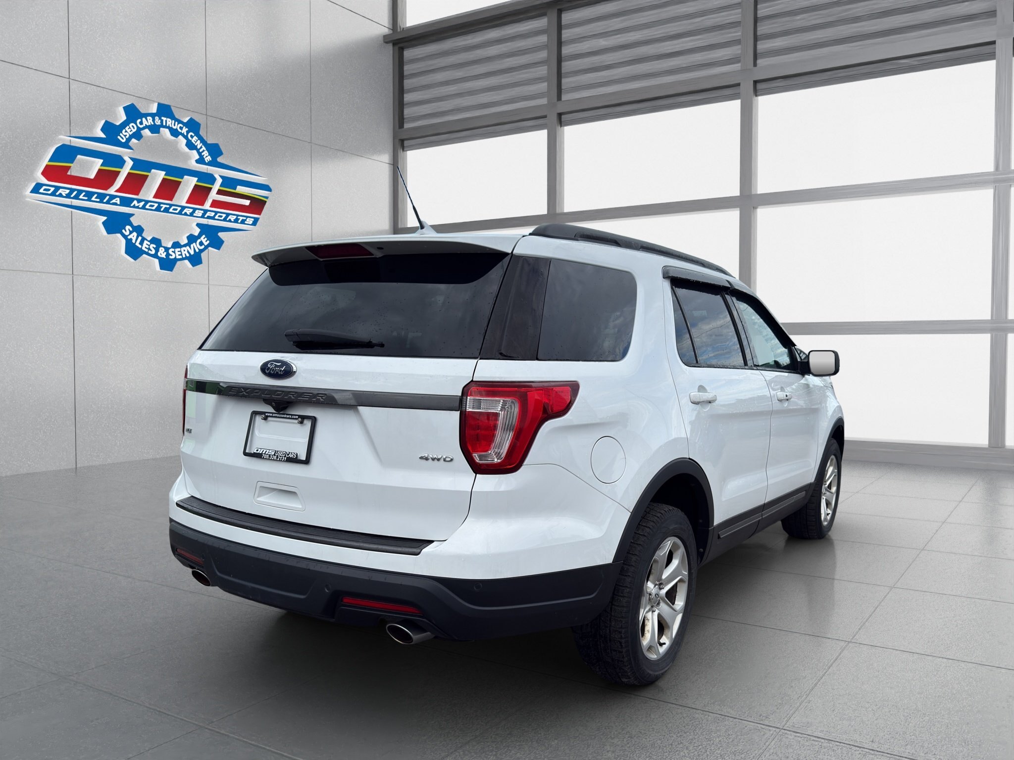 2019 FORD EXPLORER XLT / $259.84 BIWEEKLY INCLUDING TAX / 6 PASSENGER / NAVIGATION / REMOTE START