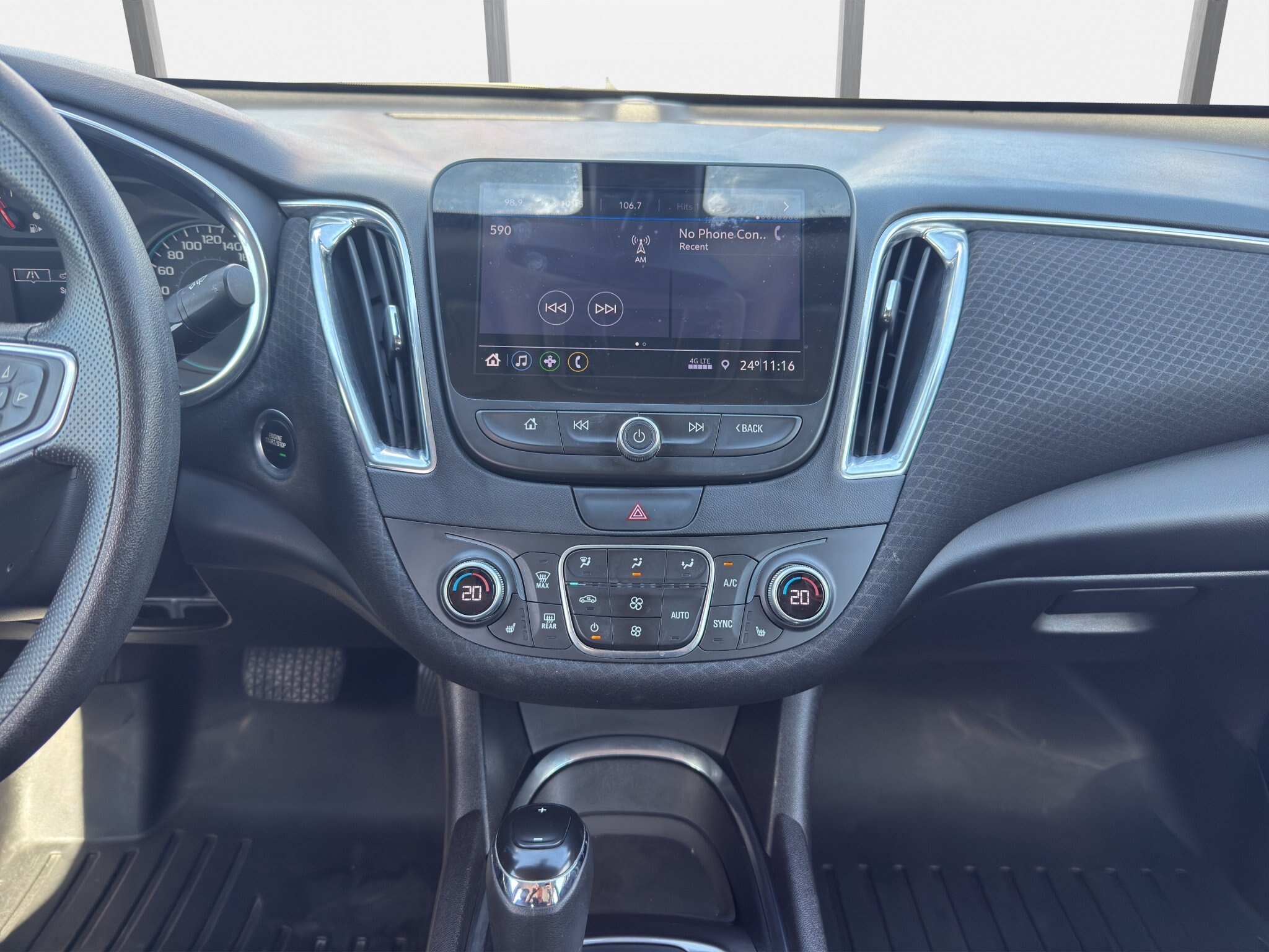 2019 CHEVROLET MALIBU LT / $177.49 BIWEEKLY INCLUDING TAX / REMOTE START / LEATHER INTERIOR