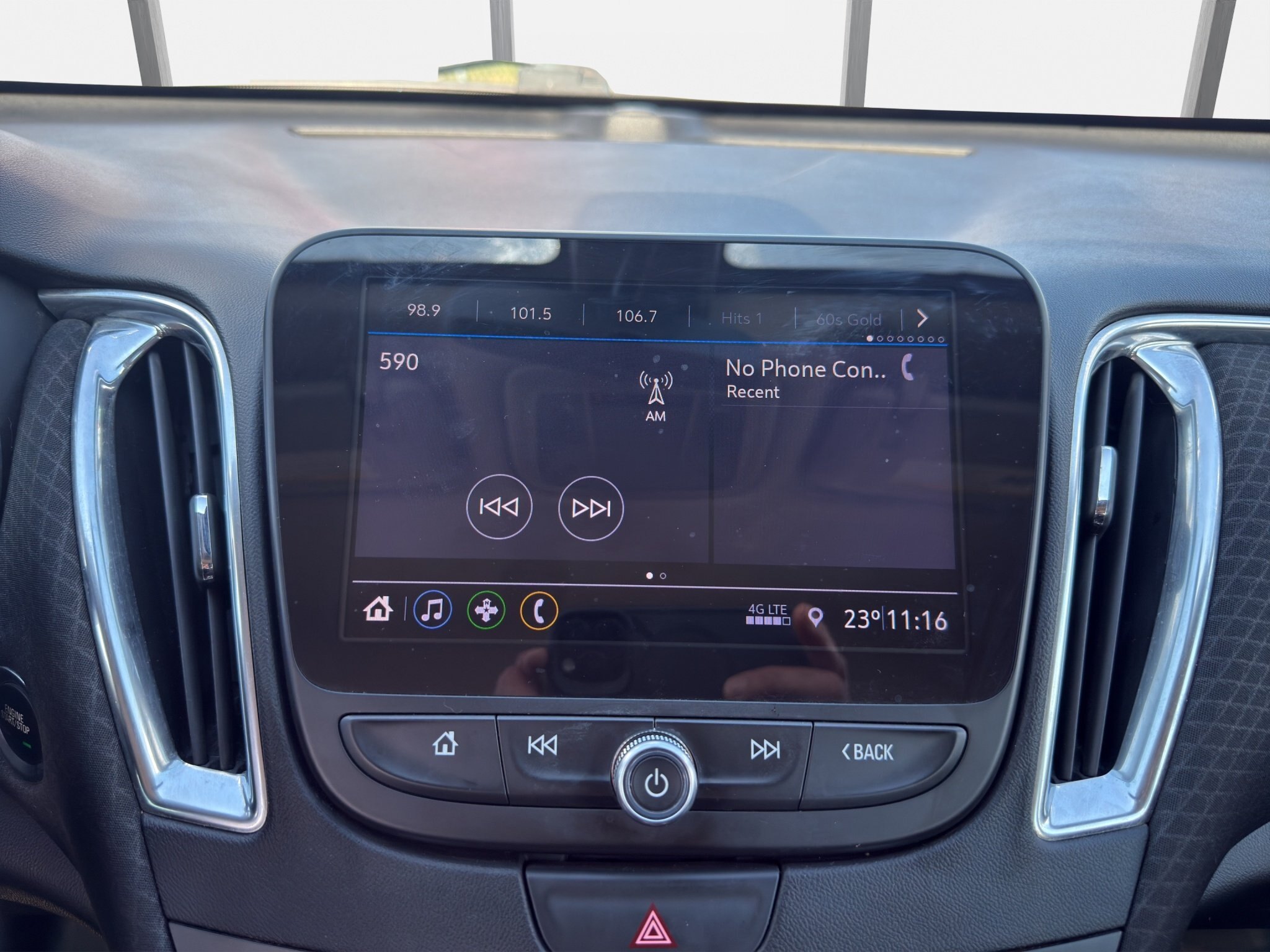 2019 CHEVROLET MALIBU LT / $177.49 BIWEEKLY INCLUDING TAX / REMOTE START / LEATHER INTERIOR
