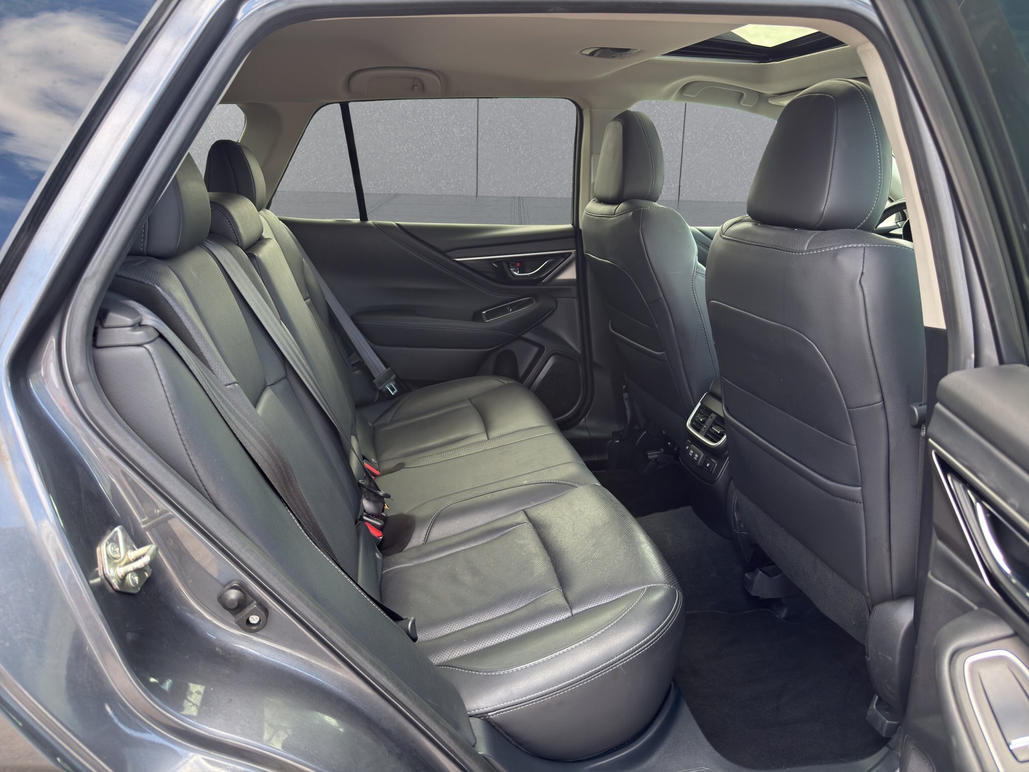 2020 SUBARU OUTBACK LIMITED / $233.85 BIWEEKLY INCLUDING TAX / NAVIGATION / ADAPTIVE CRUISE CONTROL / HEATED STEERING WHEEL