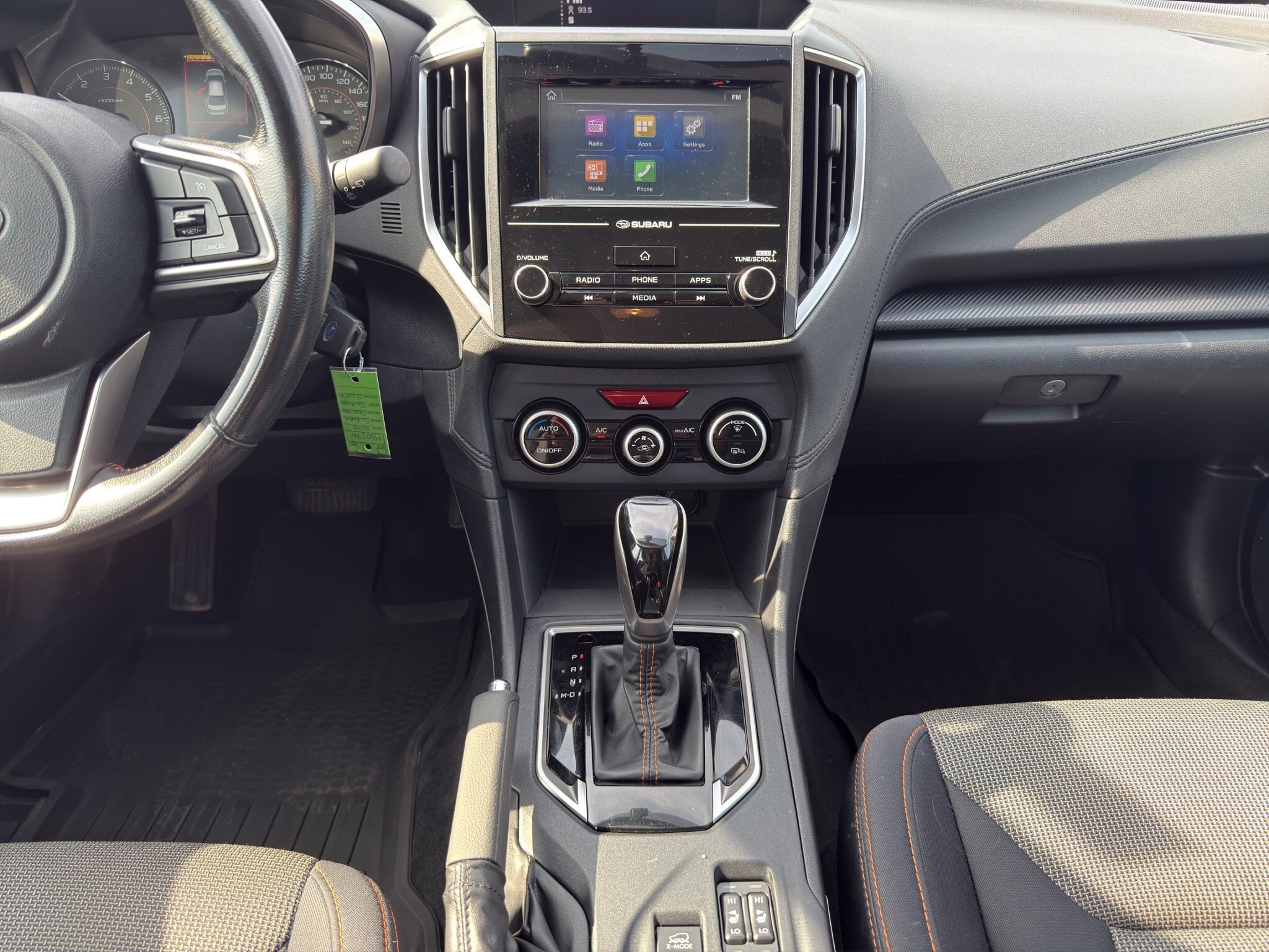 2018 SUBARU CROSSTREK TOURING / $287.38 BIWEEKLY INCLUDING TAX / HEATED FRONT SEATS / APPLE CARPLAY