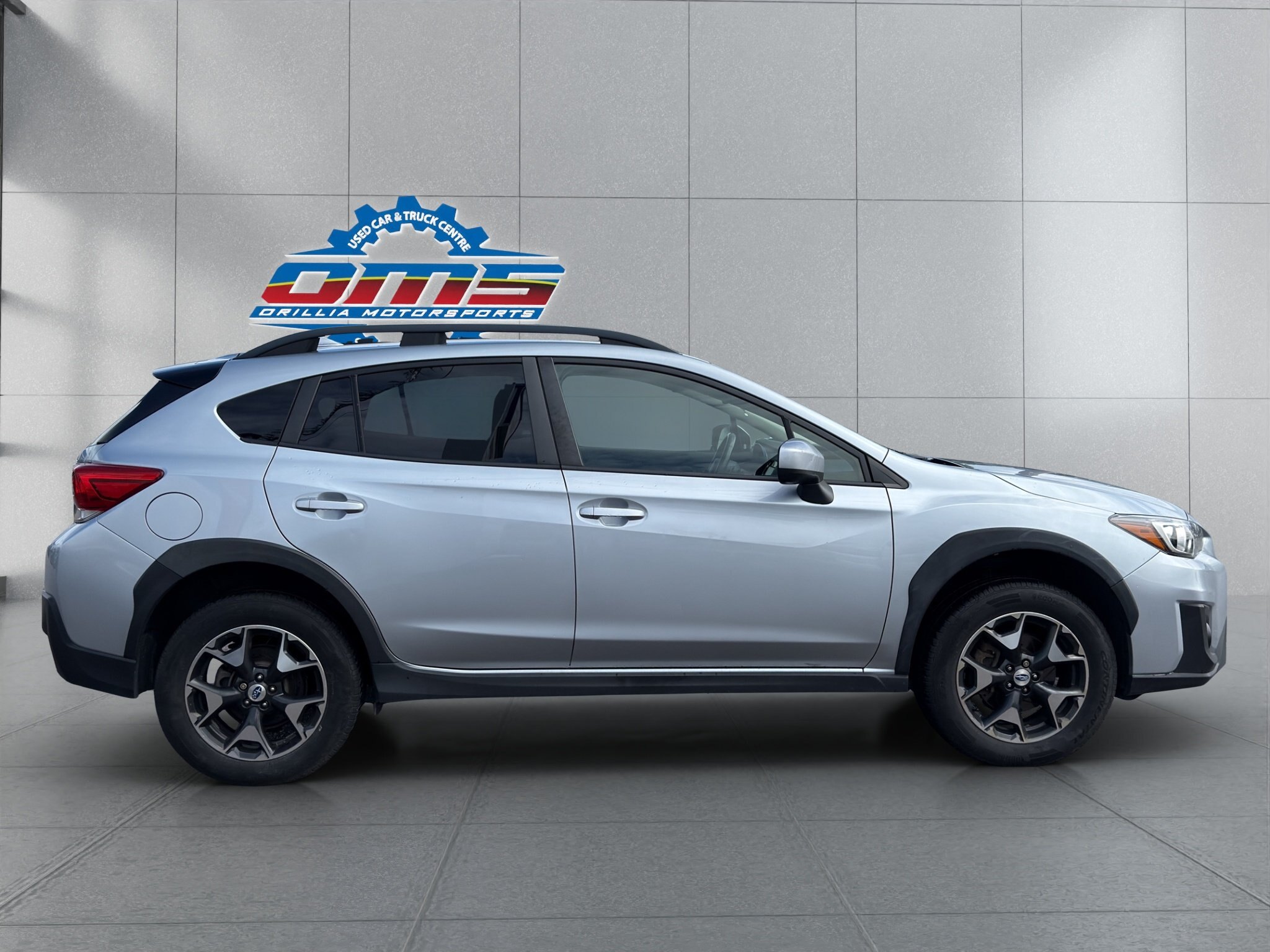 2018 SUBARU CROSSTREK TOURING / $287.38 BIWEEKLY INCLUDING TAX / HEATED FRONT SEATS / APPLE CARPLAY