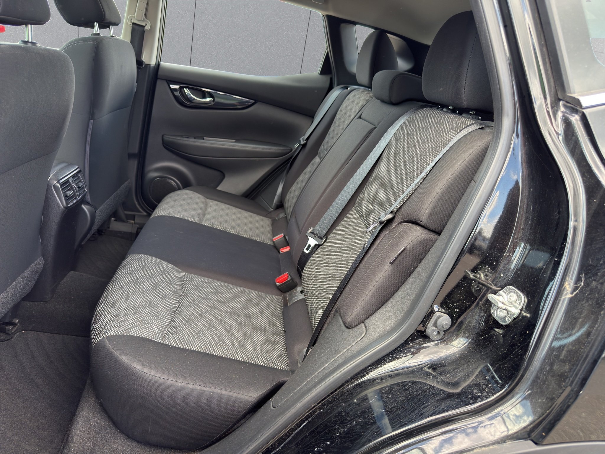 2022 NISSAN QASHQAI SV / $191.70 BIWEEKLY INCLUDING TAX / SUNROOF / REMOTE START / HEATED STEERING WHEEL