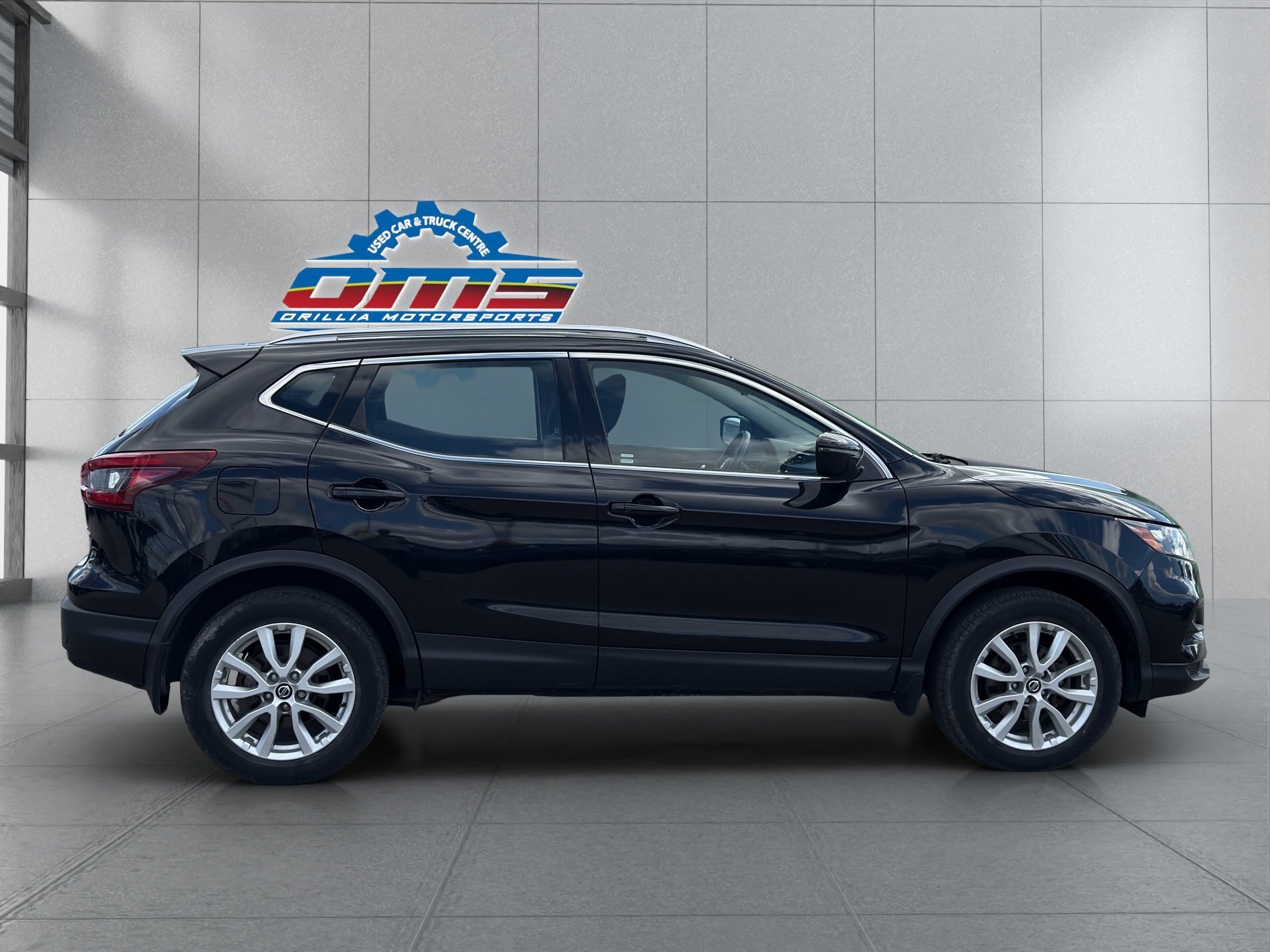 2022 NISSAN QASHQAI SV / $191.70 BIWEEKLY INCLUDING TAX / SUNROOF / REMOTE START / HEATED STEERING WHEEL