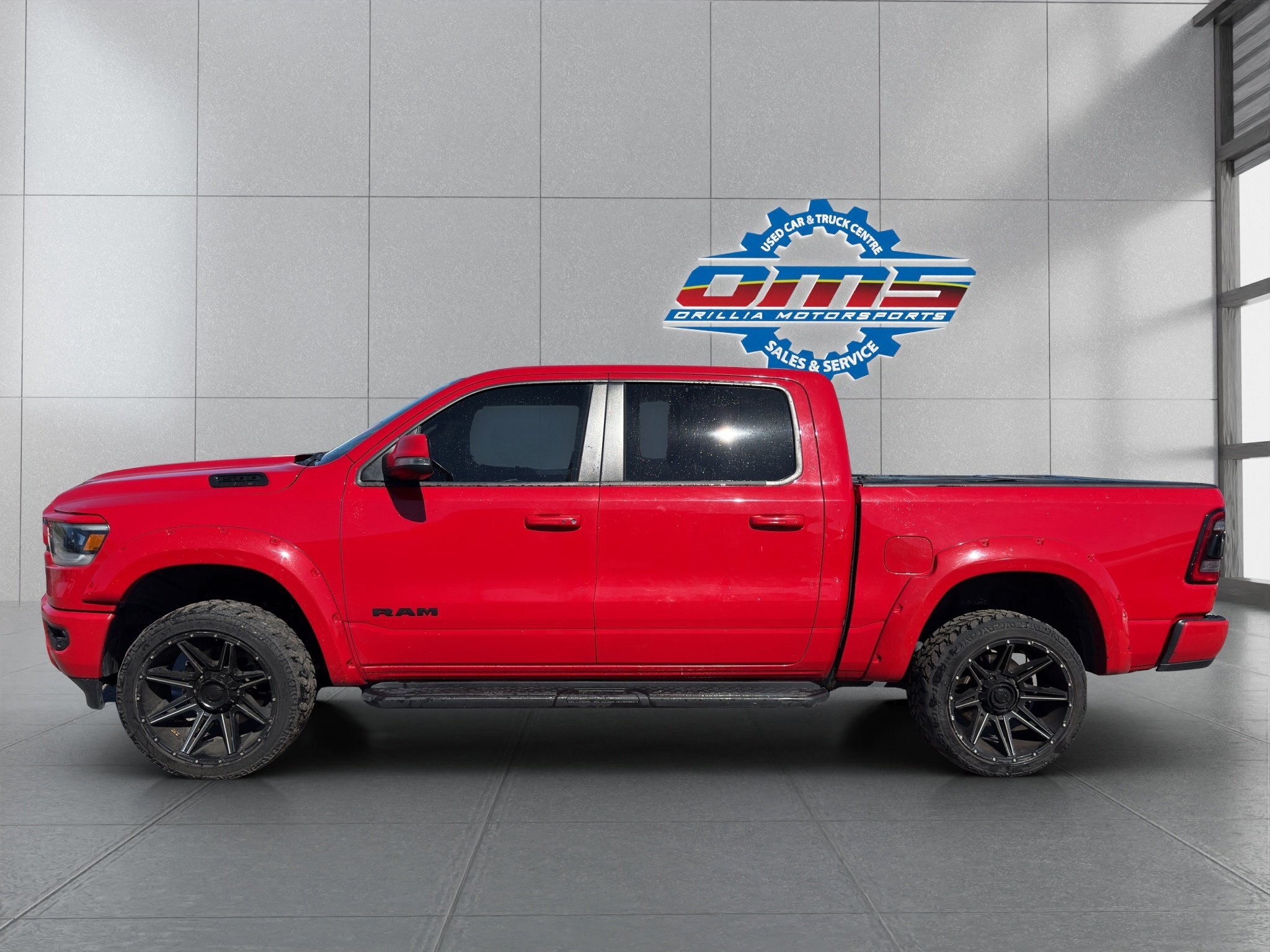 2022 RAM 1500 SPORT / $329.55 BIWEEKLY INCLUDING TAX / NAVIGATION / REMOTE START