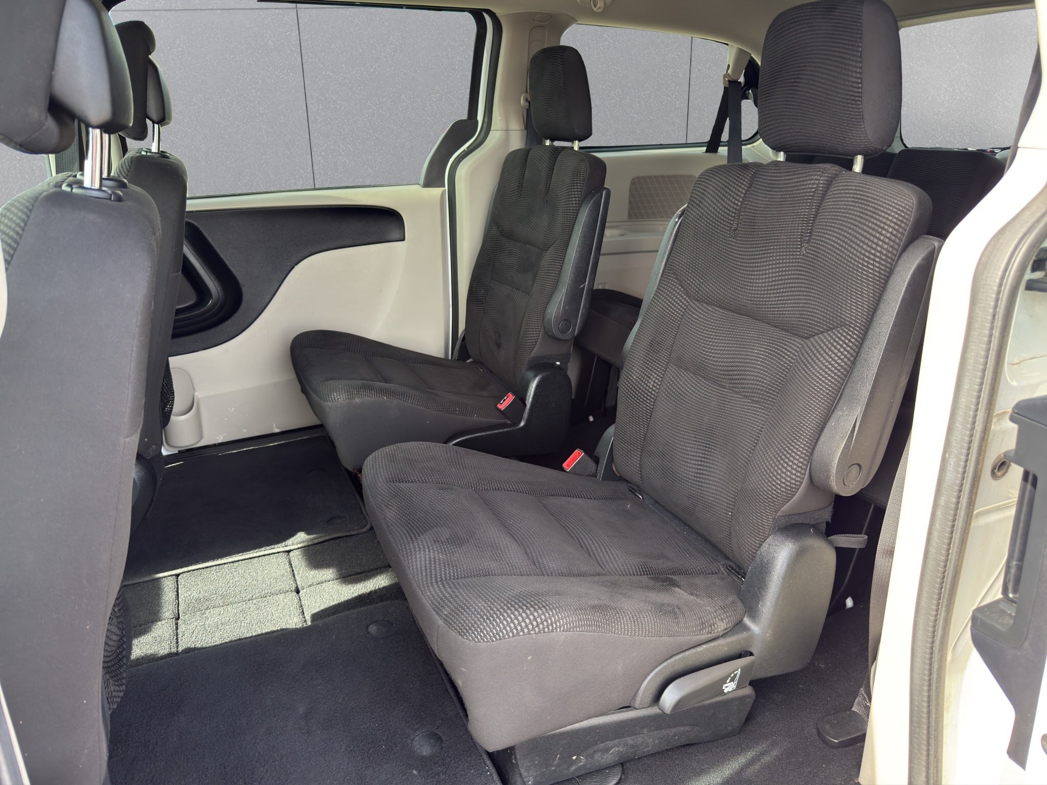 2020 DODGE GRAND CARAVAN SXT / $261.22 BIWEEKLY INCLUDING TAX / STOW N'GO / BLUETOOTH