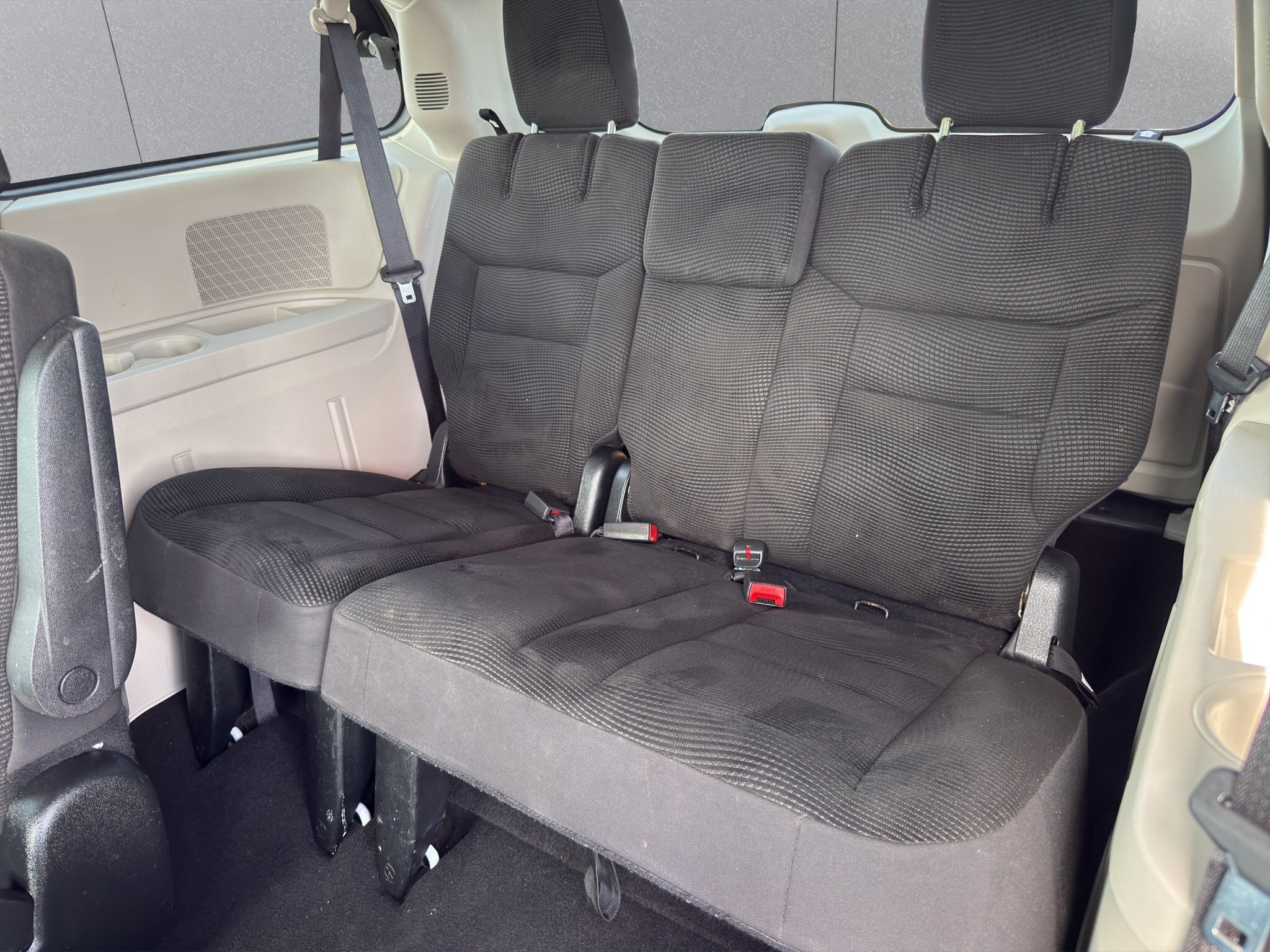 2020 DODGE GRAND CARAVAN SXT / $261.22 BIWEEKLY INCLUDING TAX / STOW N'GO / BLUETOOTH