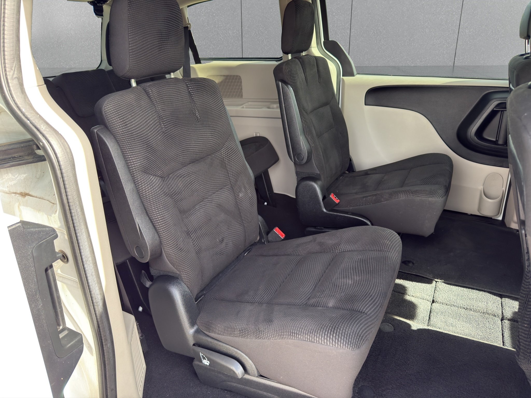 2020 DODGE GRAND CARAVAN SXT / $261.22 BIWEEKLY INCLUDING TAX / STOW N'GO / BLUETOOTH