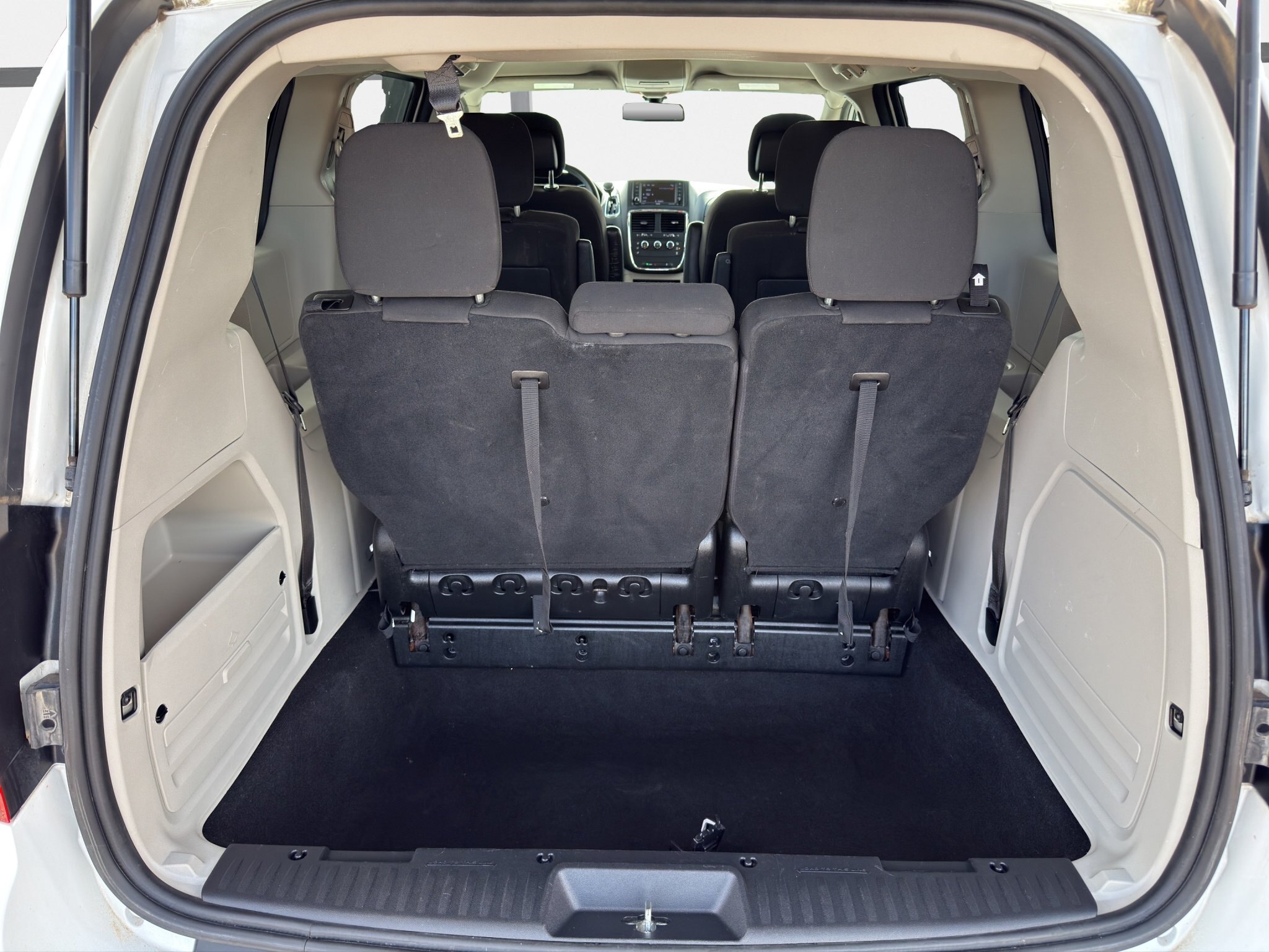 2020 DODGE GRAND CARAVAN SXT / $261.22 BIWEEKLY INCLUDING TAX / STOW N'GO / BLUETOOTH